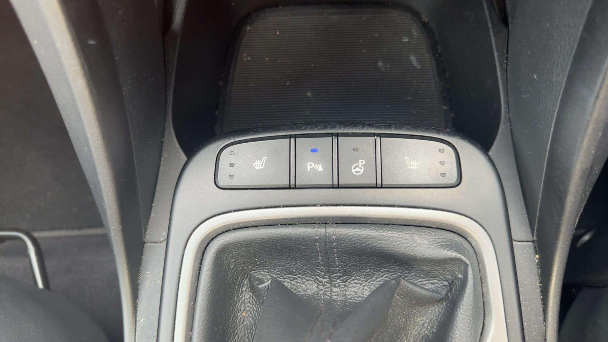 Hyundai Santa FE view 14