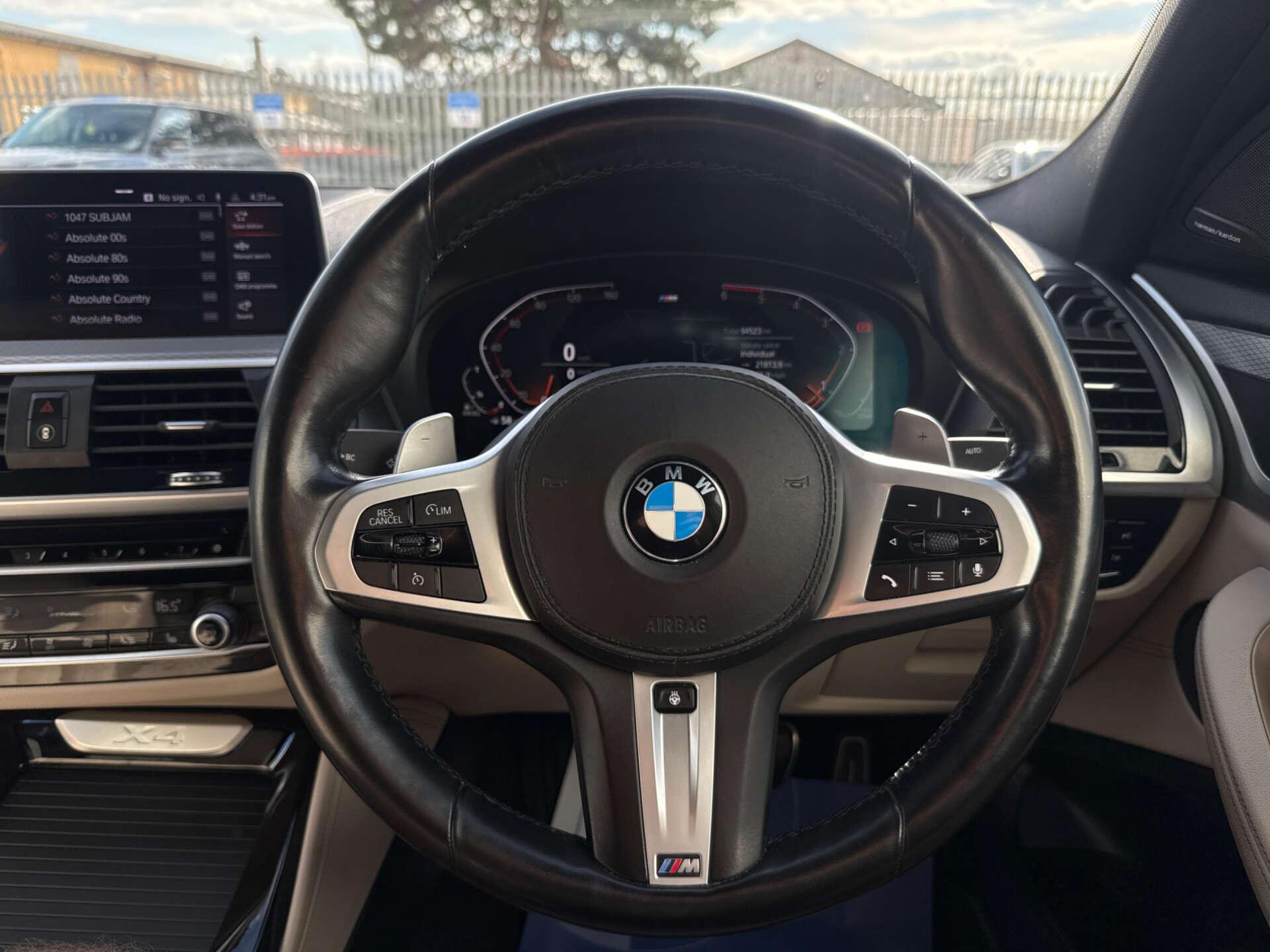BMW X4 view 59