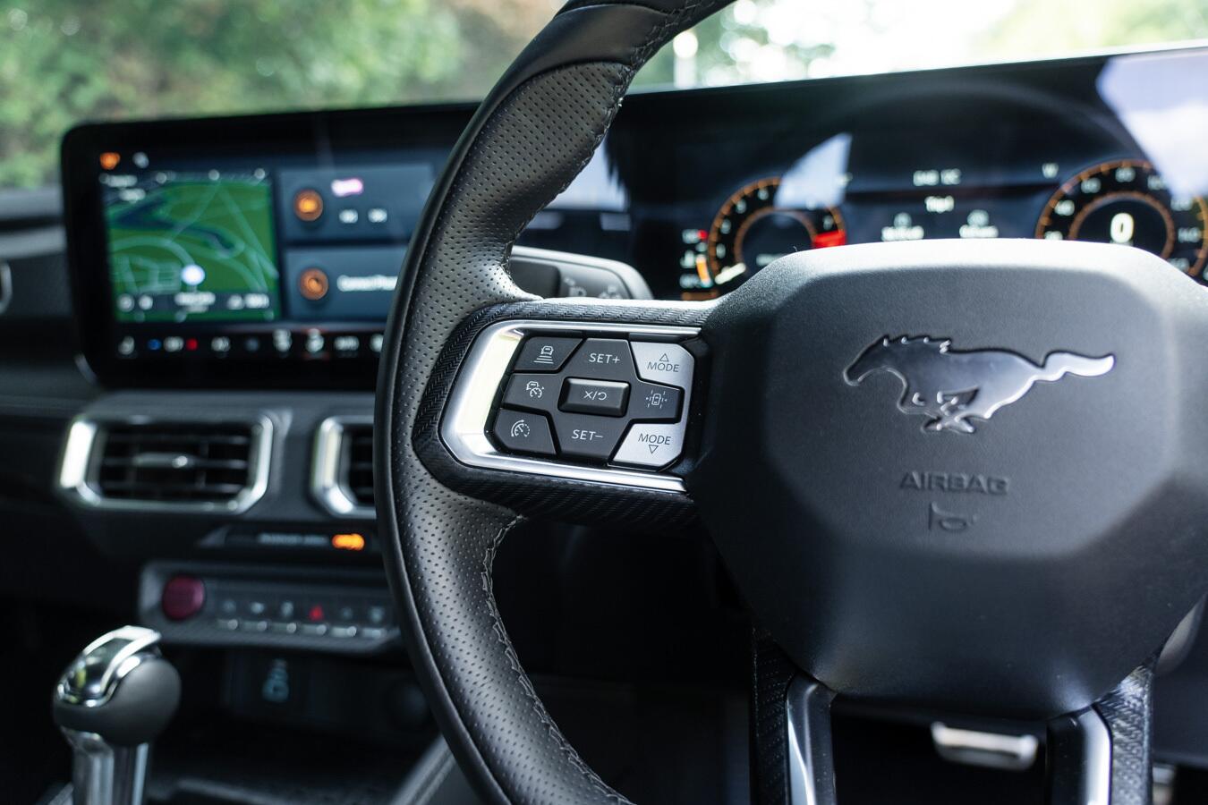 Ford Mustang view 31