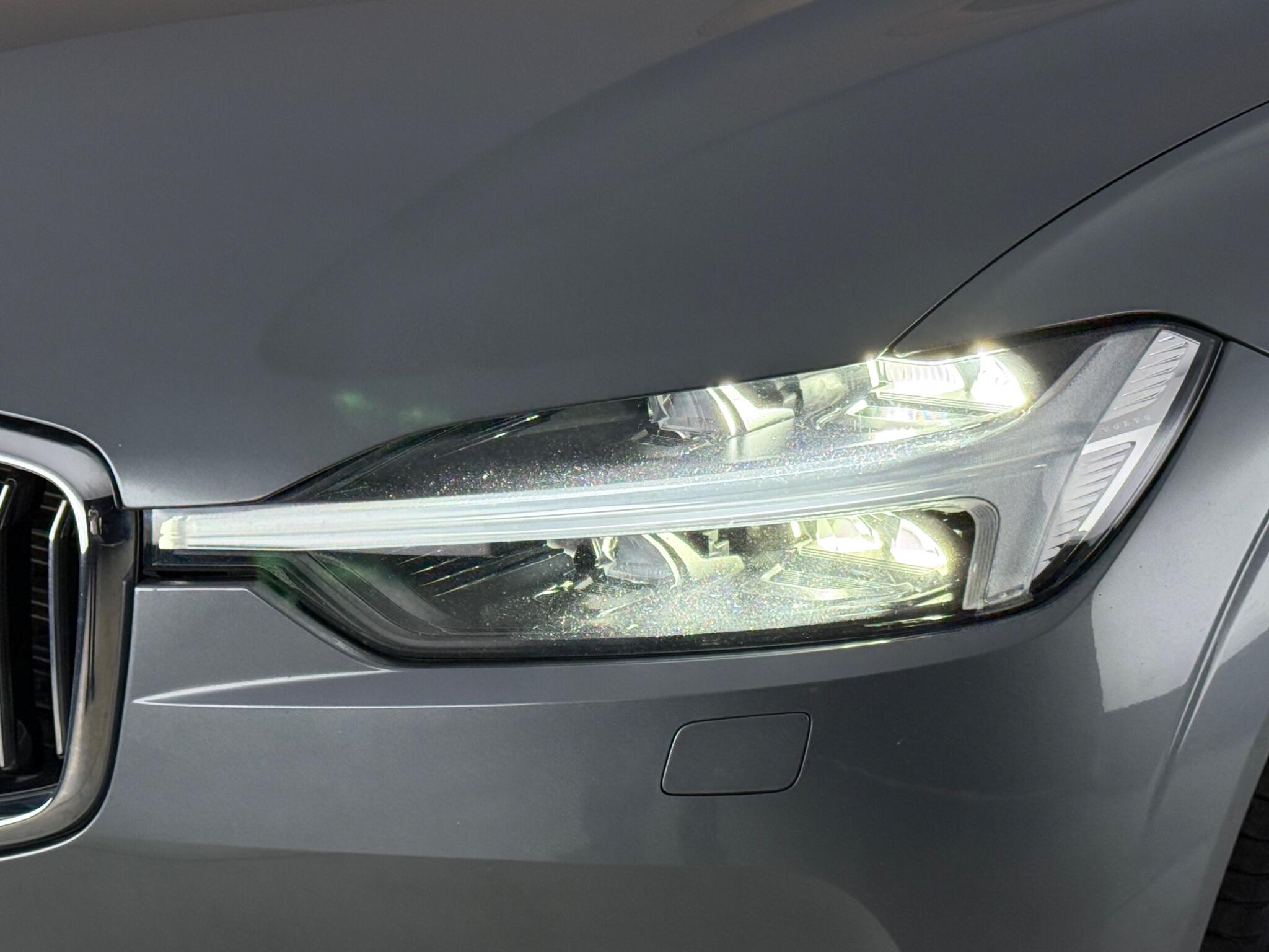 Volvo XC60 view 12