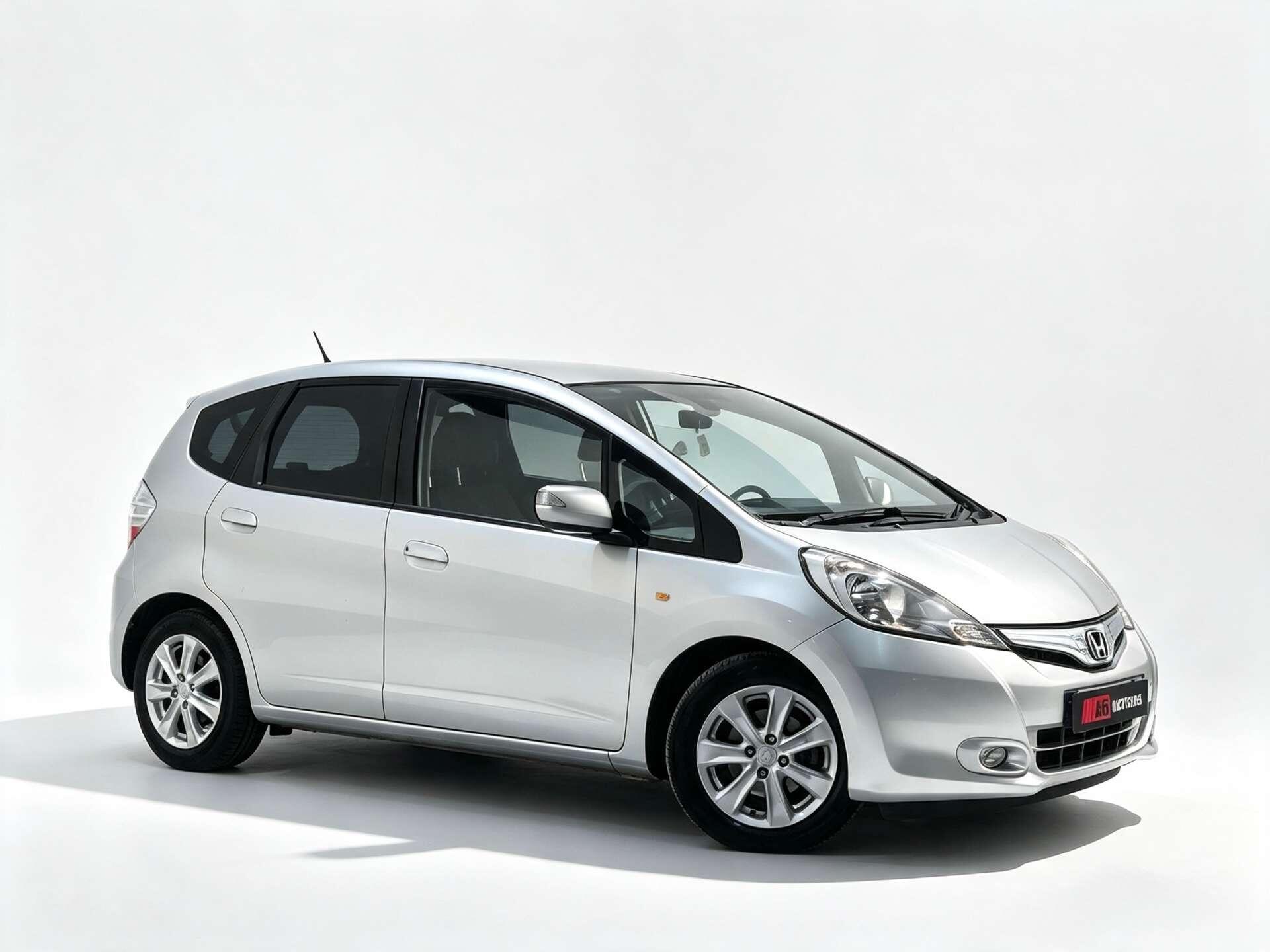 2013 Honda Jazz in Silver for sale