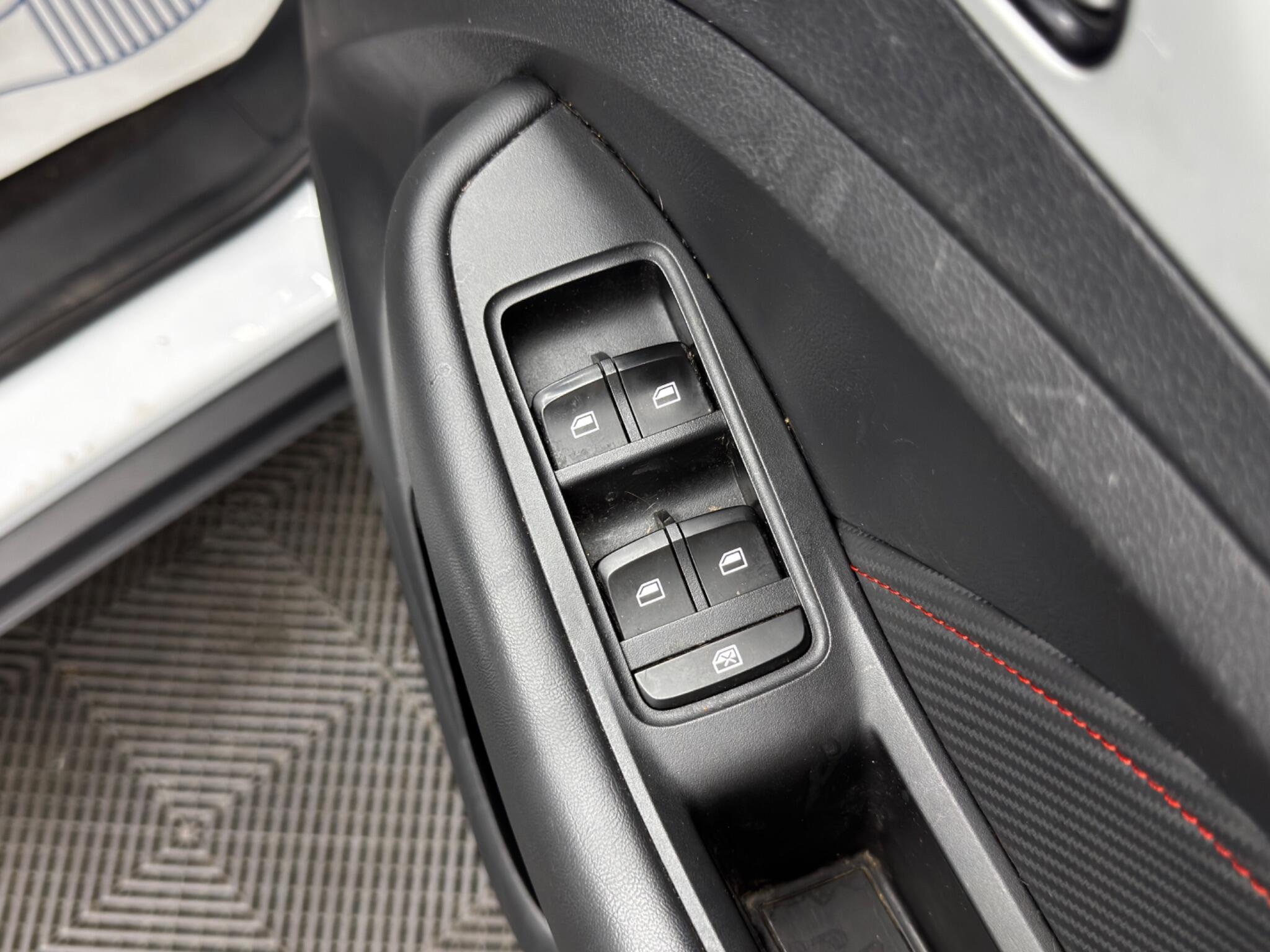 MG MG ZS view 33