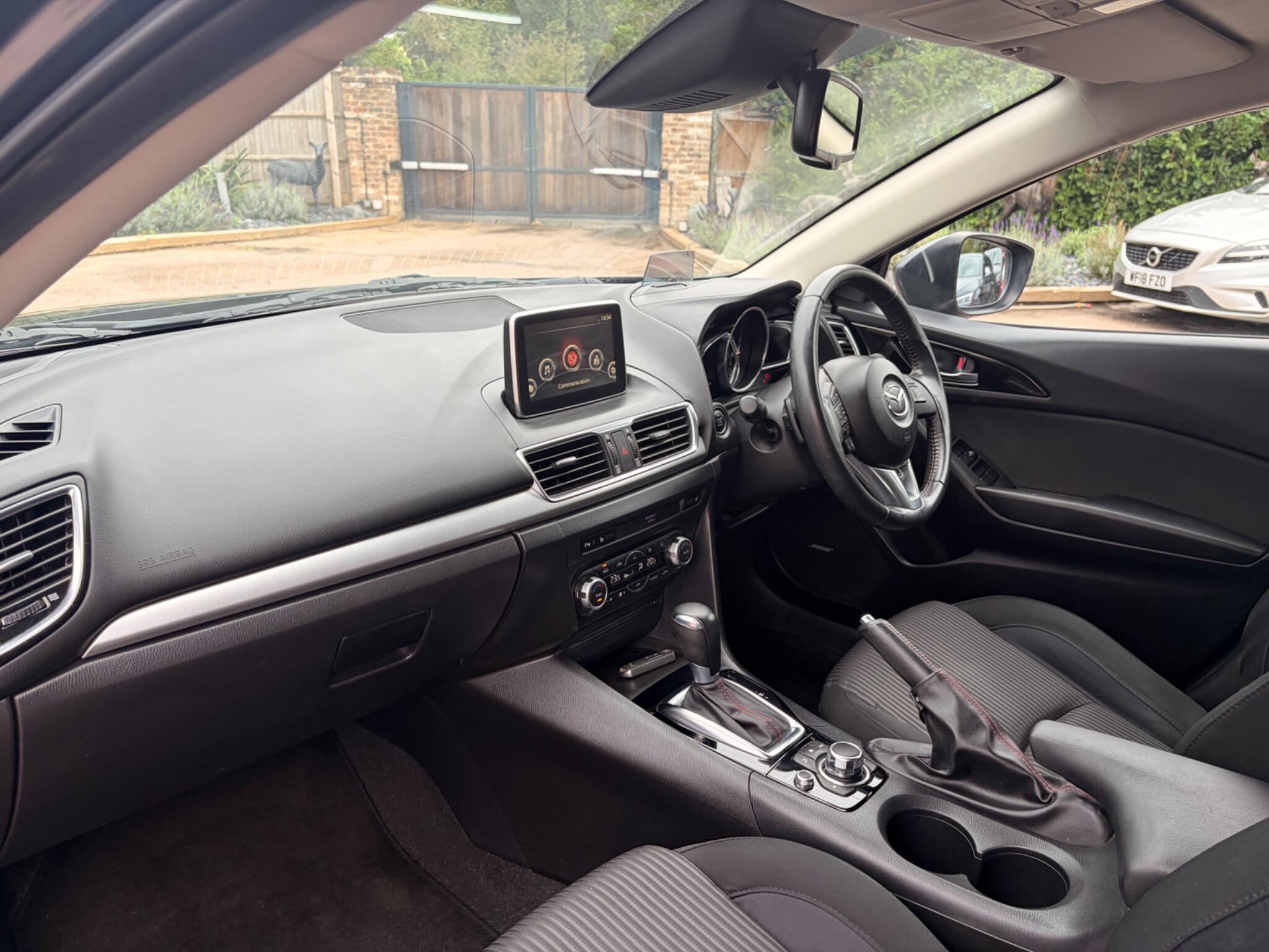 Mazda Skyactiv-G view 11