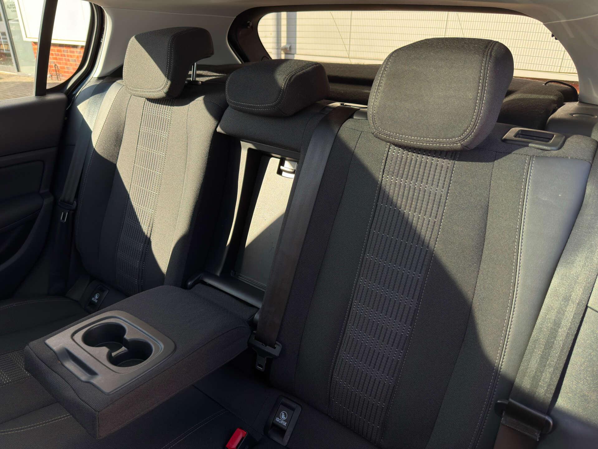 Peugeot 308 view 37