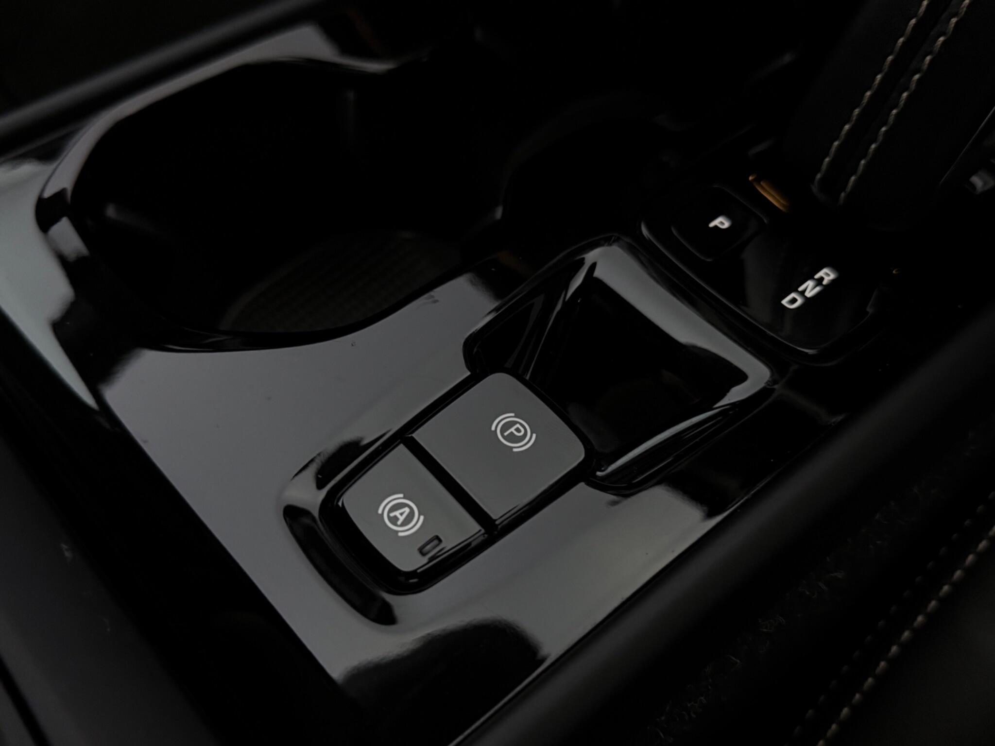 Volvo XC40 view 24