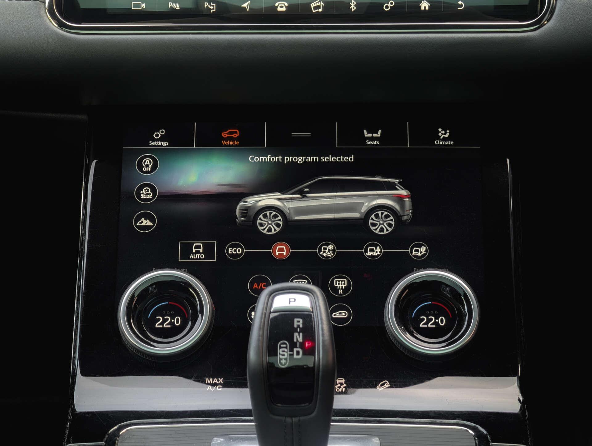 Land Rover Range Rover Evoque view 36