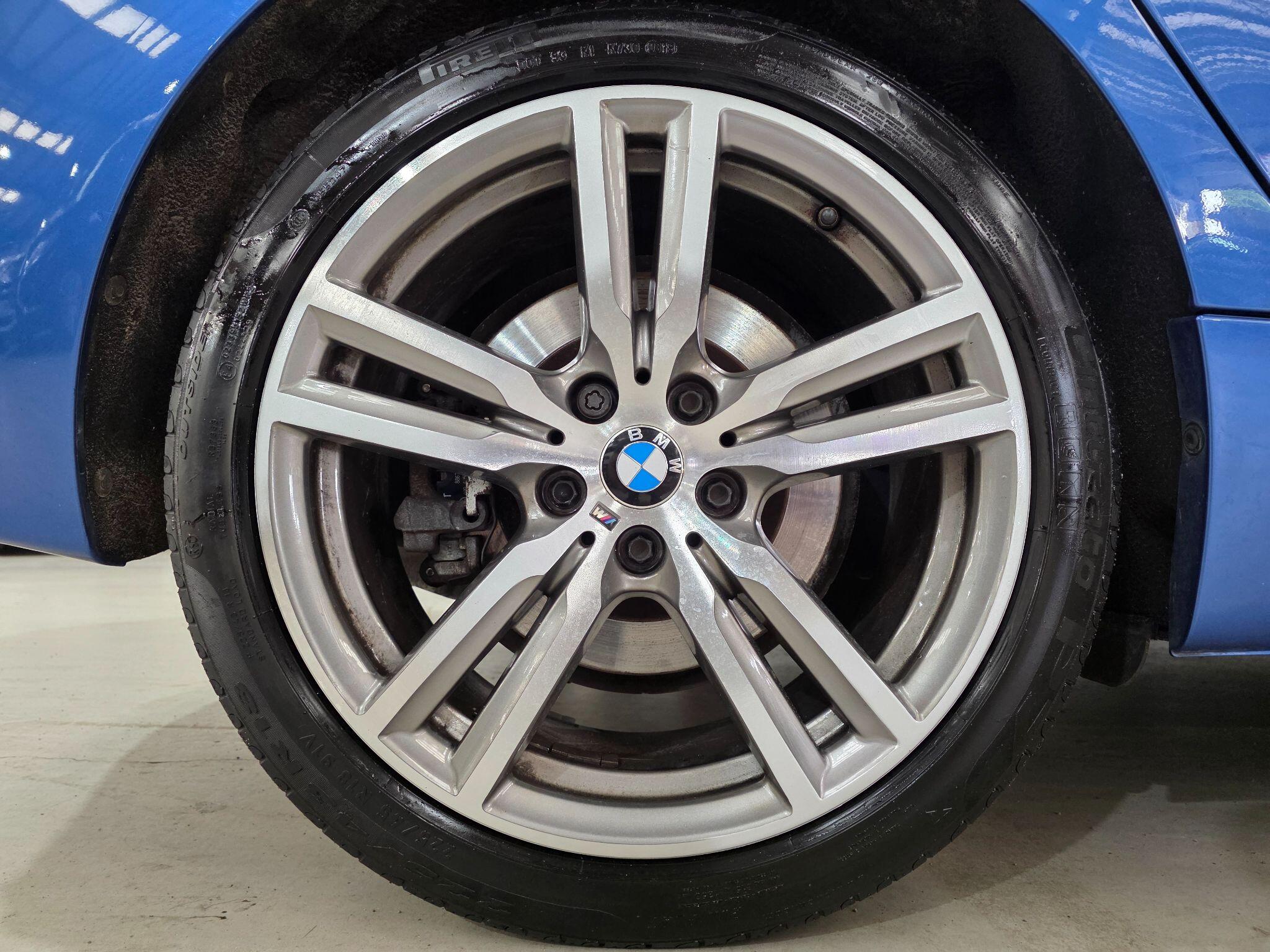 BMW 2 Series Active Tourer view 32