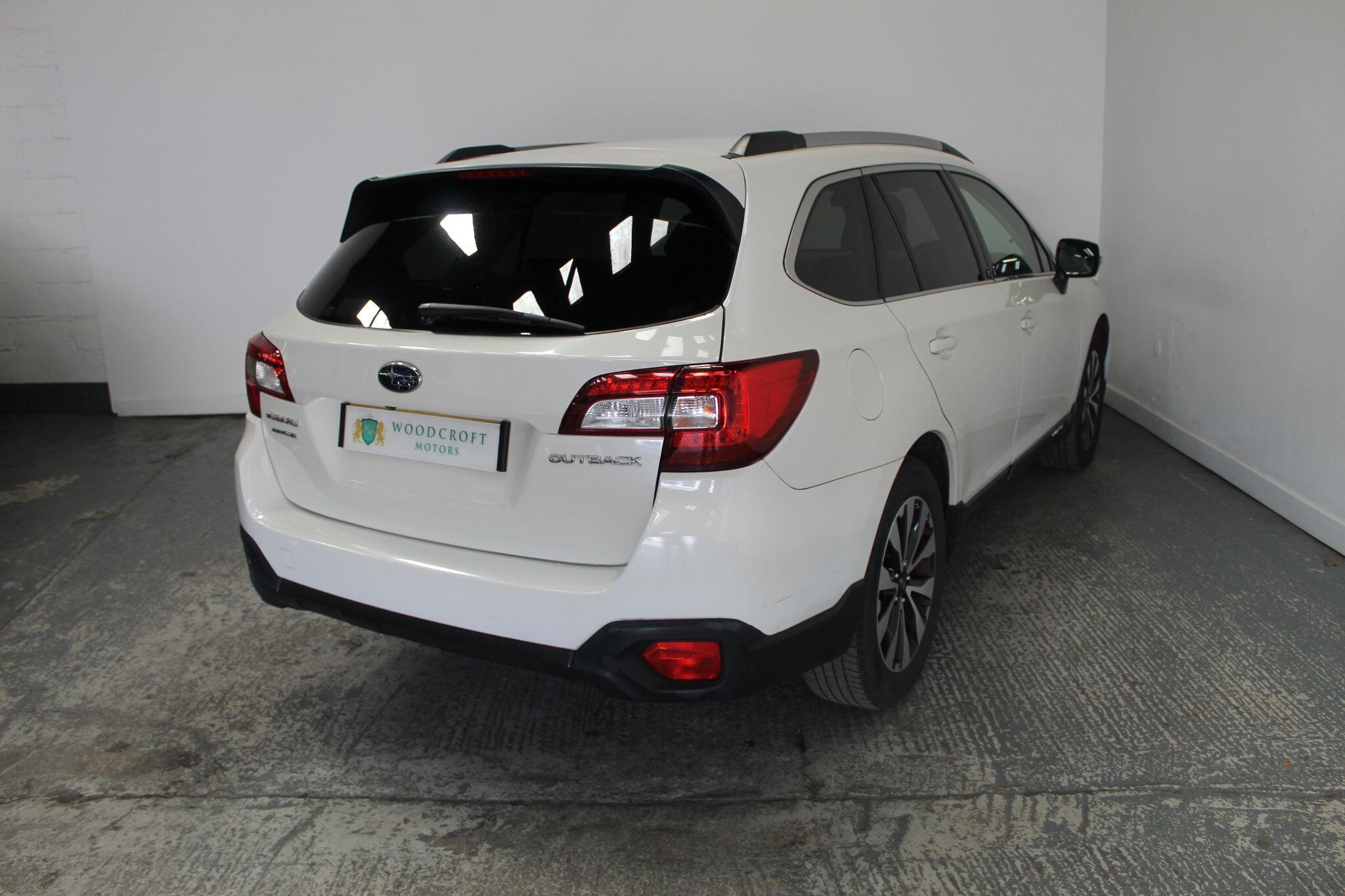 Subaru Outback view 8