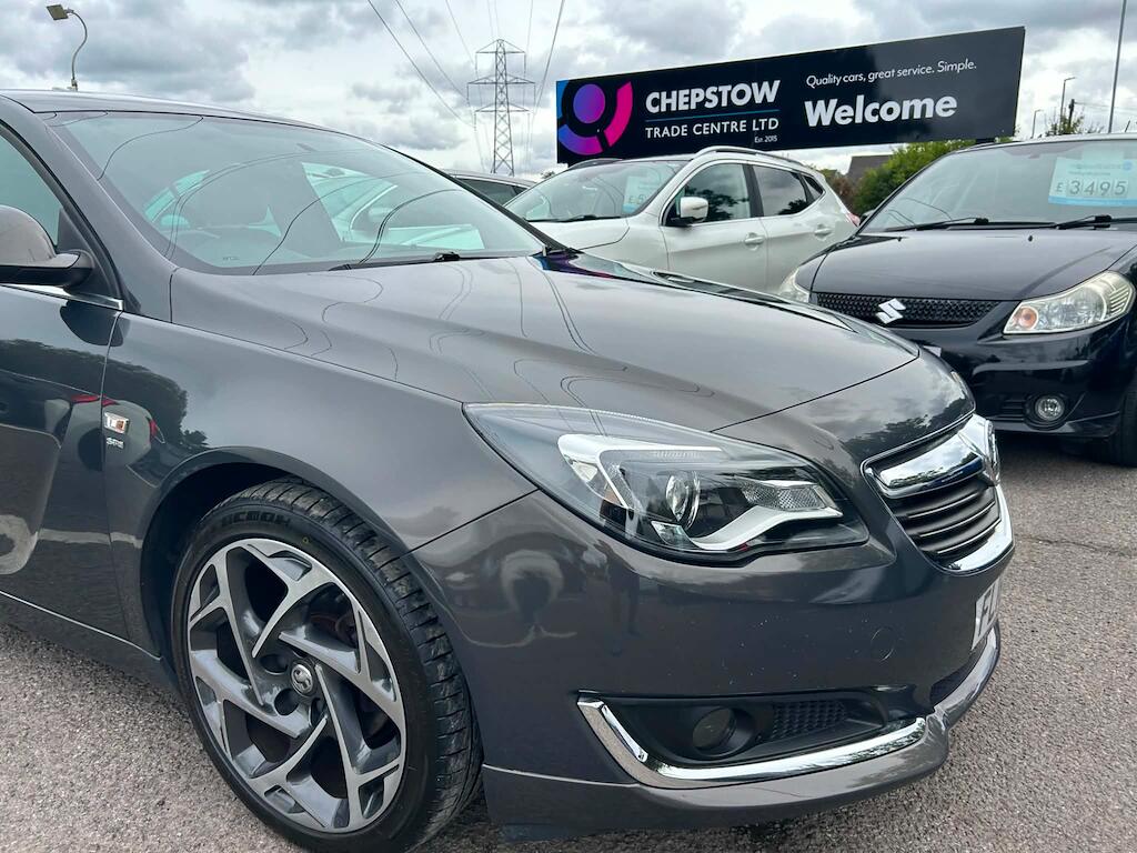 Vauxhall Insignia view 6