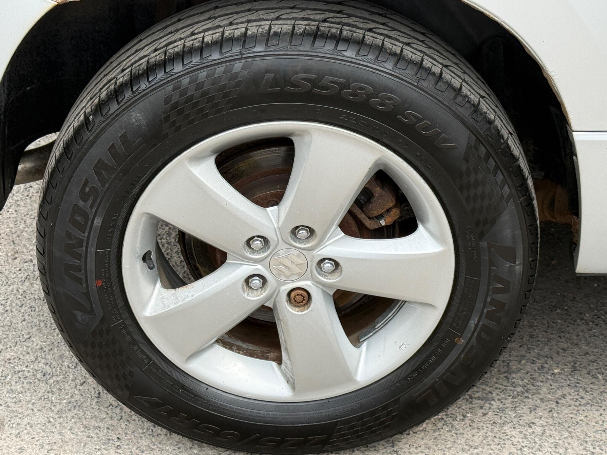 Suzuki Grand Vitara - Image 27