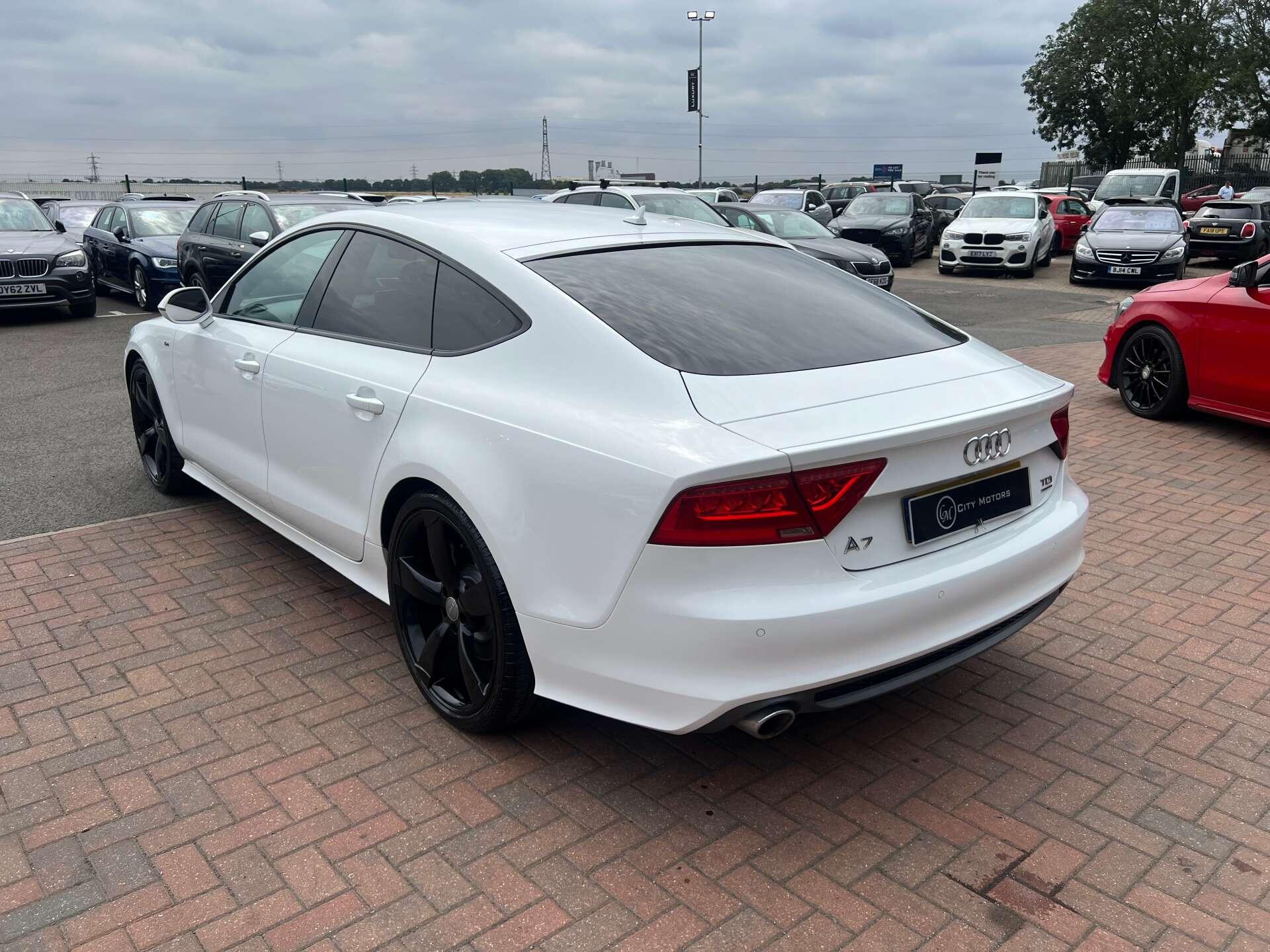 Audi A7 view 10