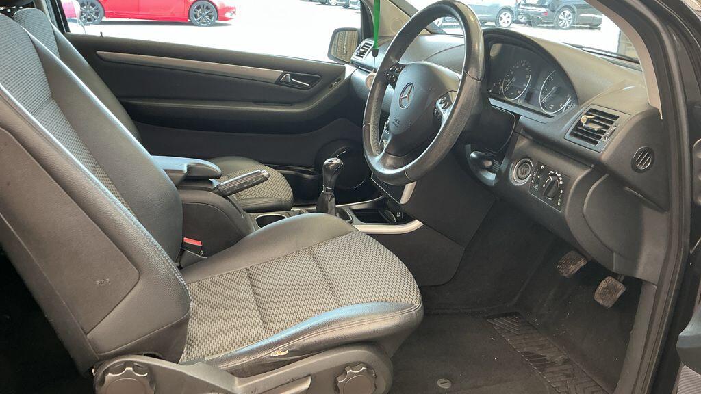 Mercedes-Benz A-Class view 10