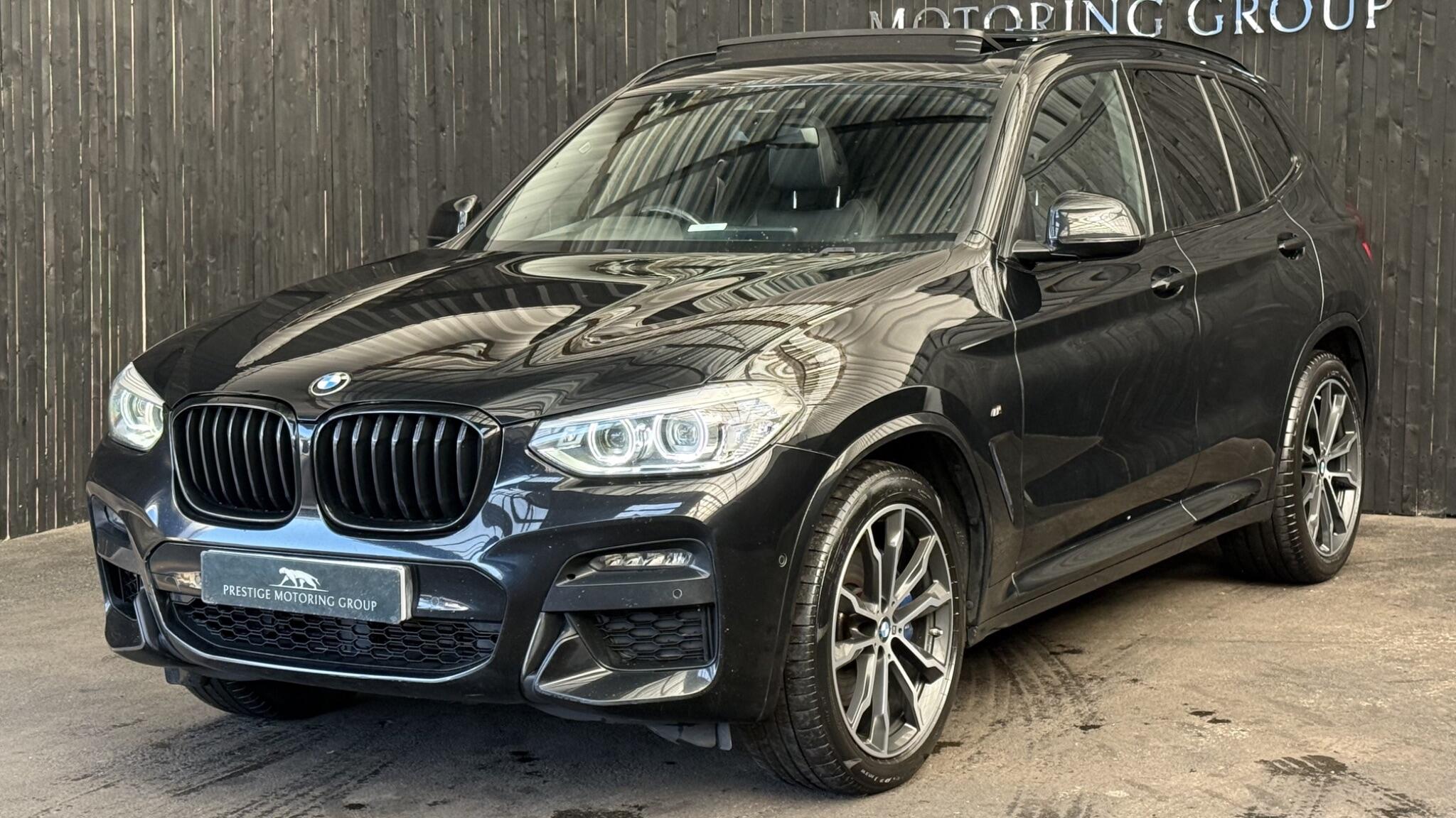 BMW X3 view 3