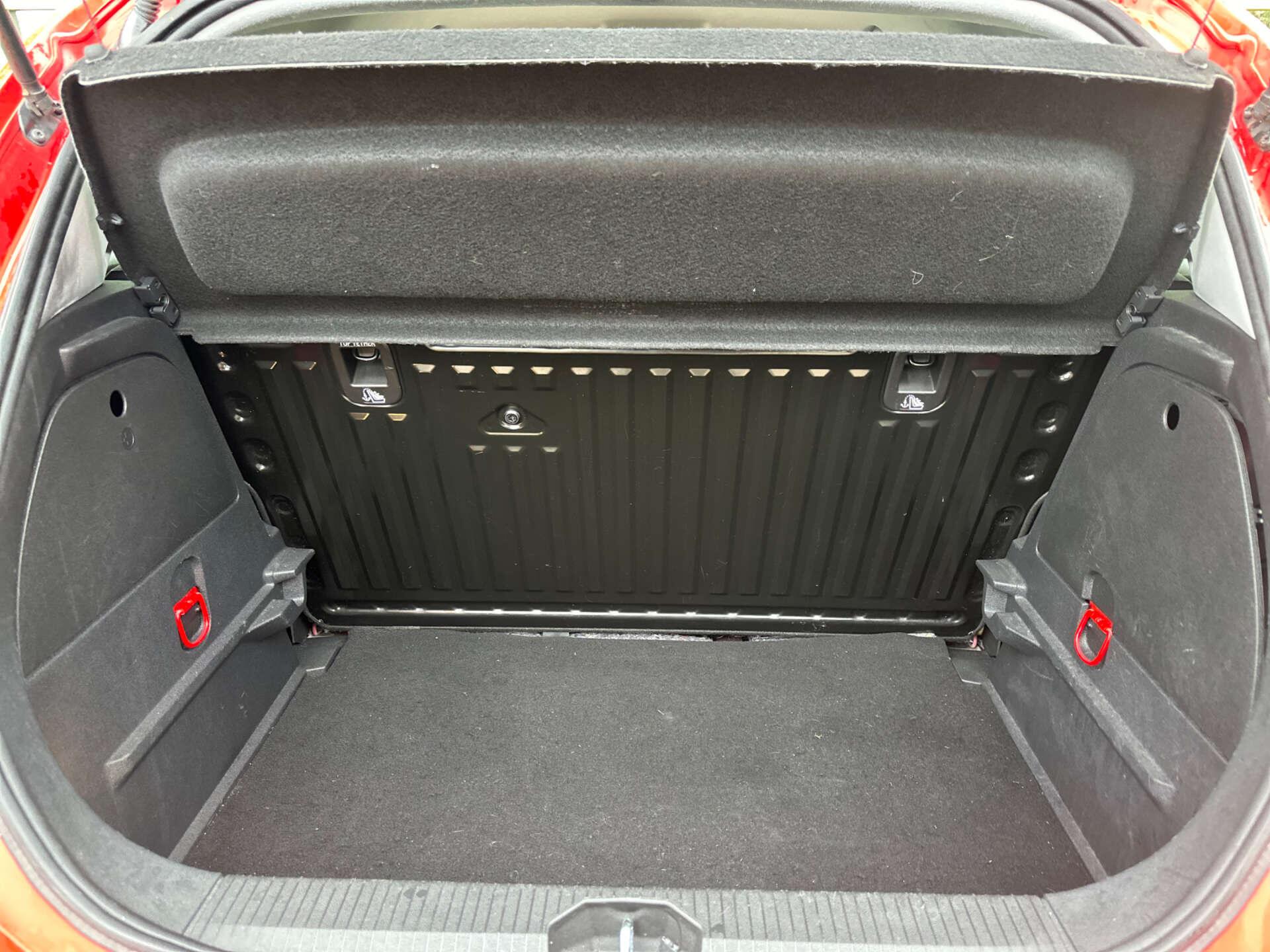 Vauxhall Corsa view 12