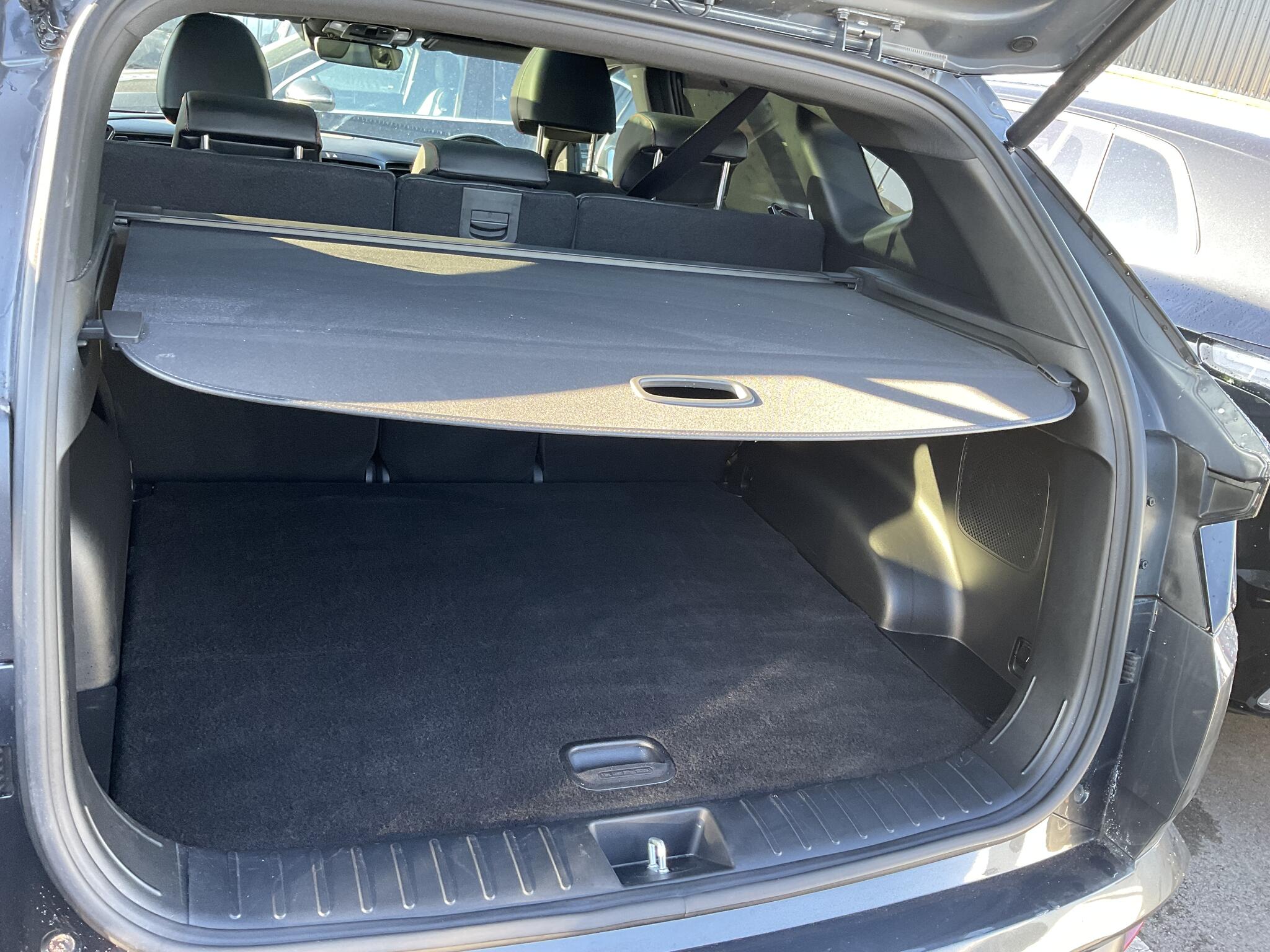 Hyundai Tucson view 25
