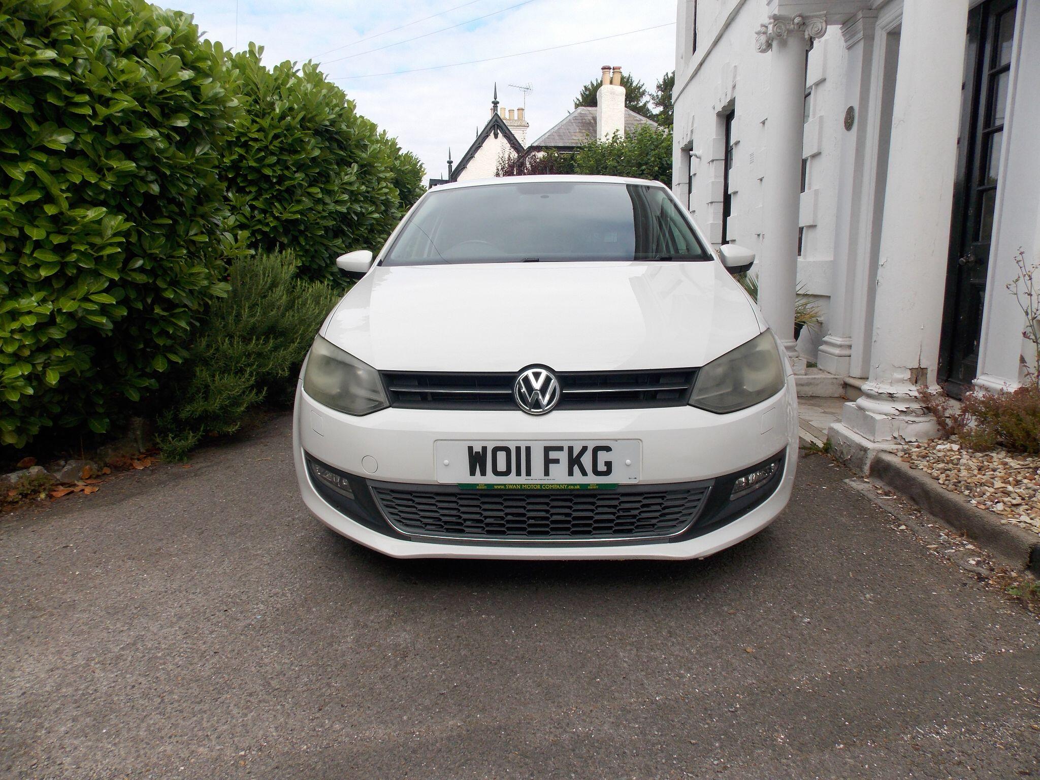 Volkswagen Polo view 4