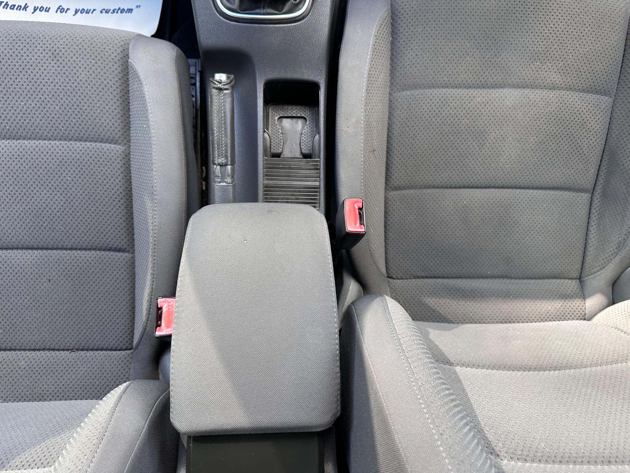 Volkswagen Golf view 36