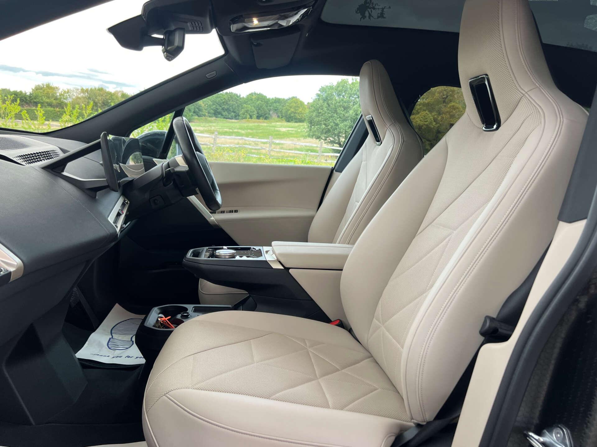 BMW iX view 42