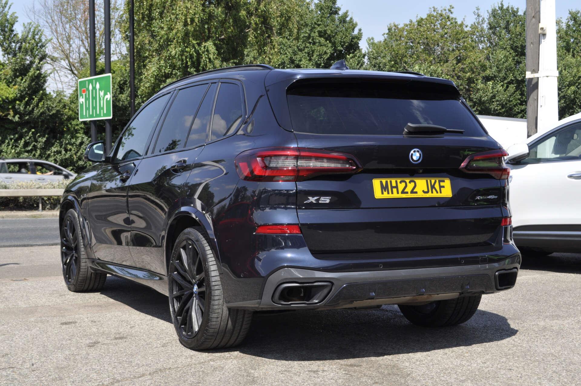 BMW X5 X5 view 9