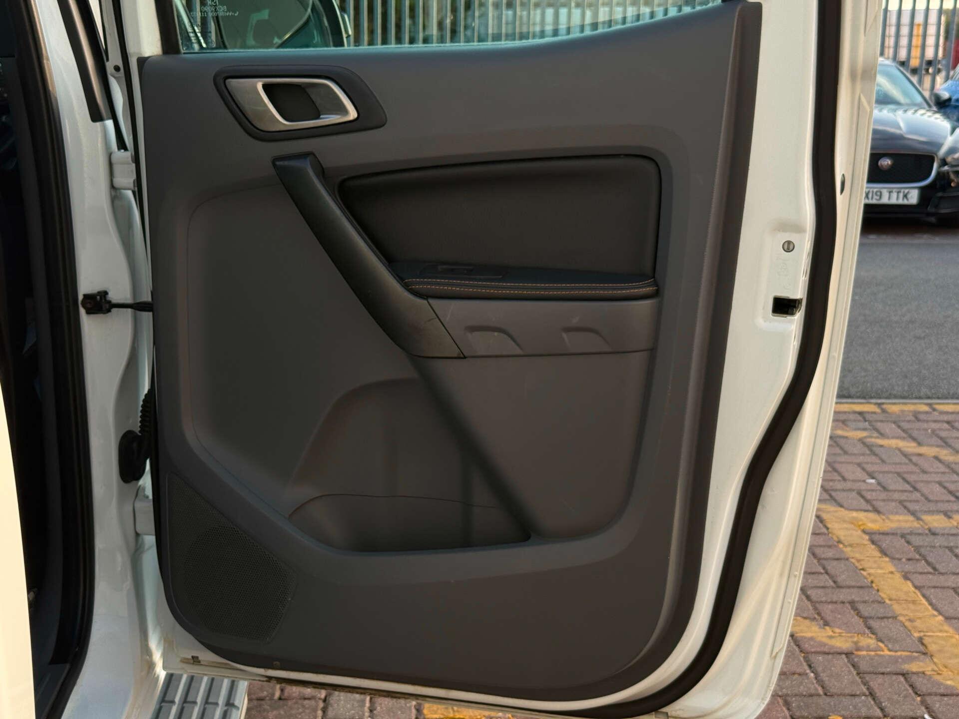 Ford Ranger view 28