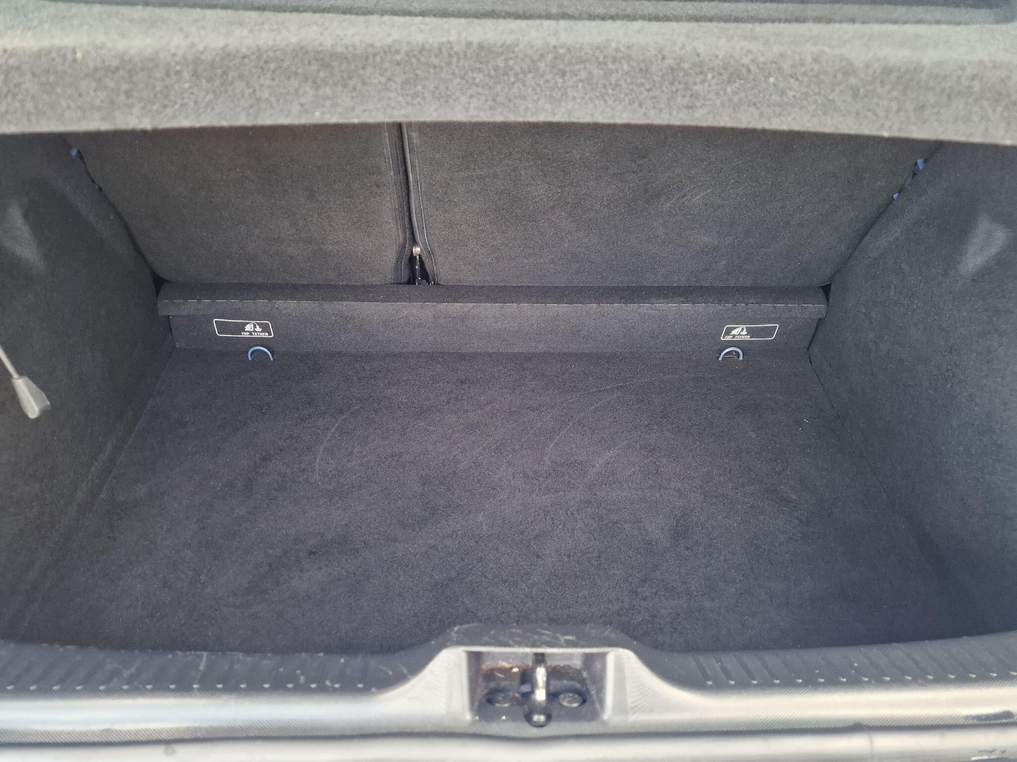 Renault Clio view 67