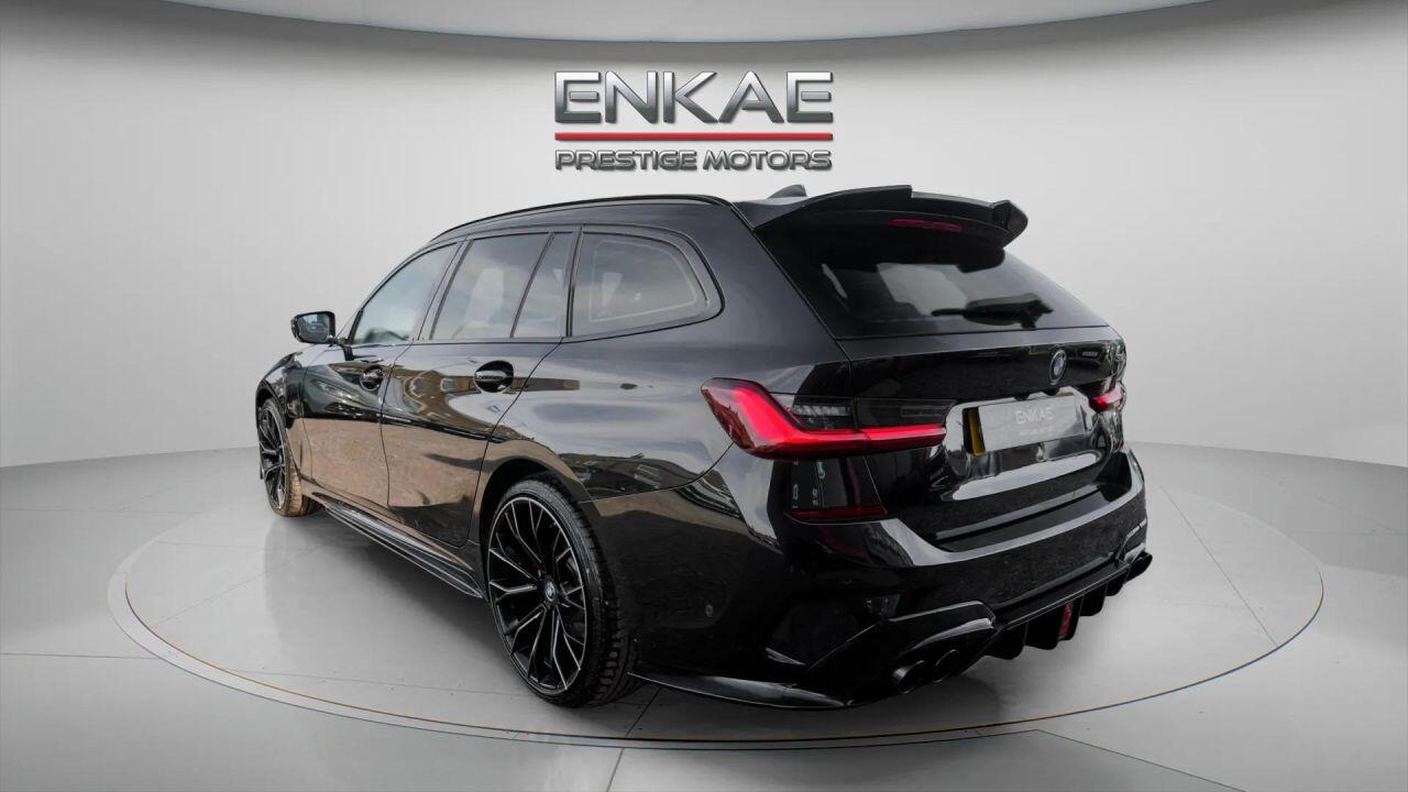 BMW 3 Series view 6