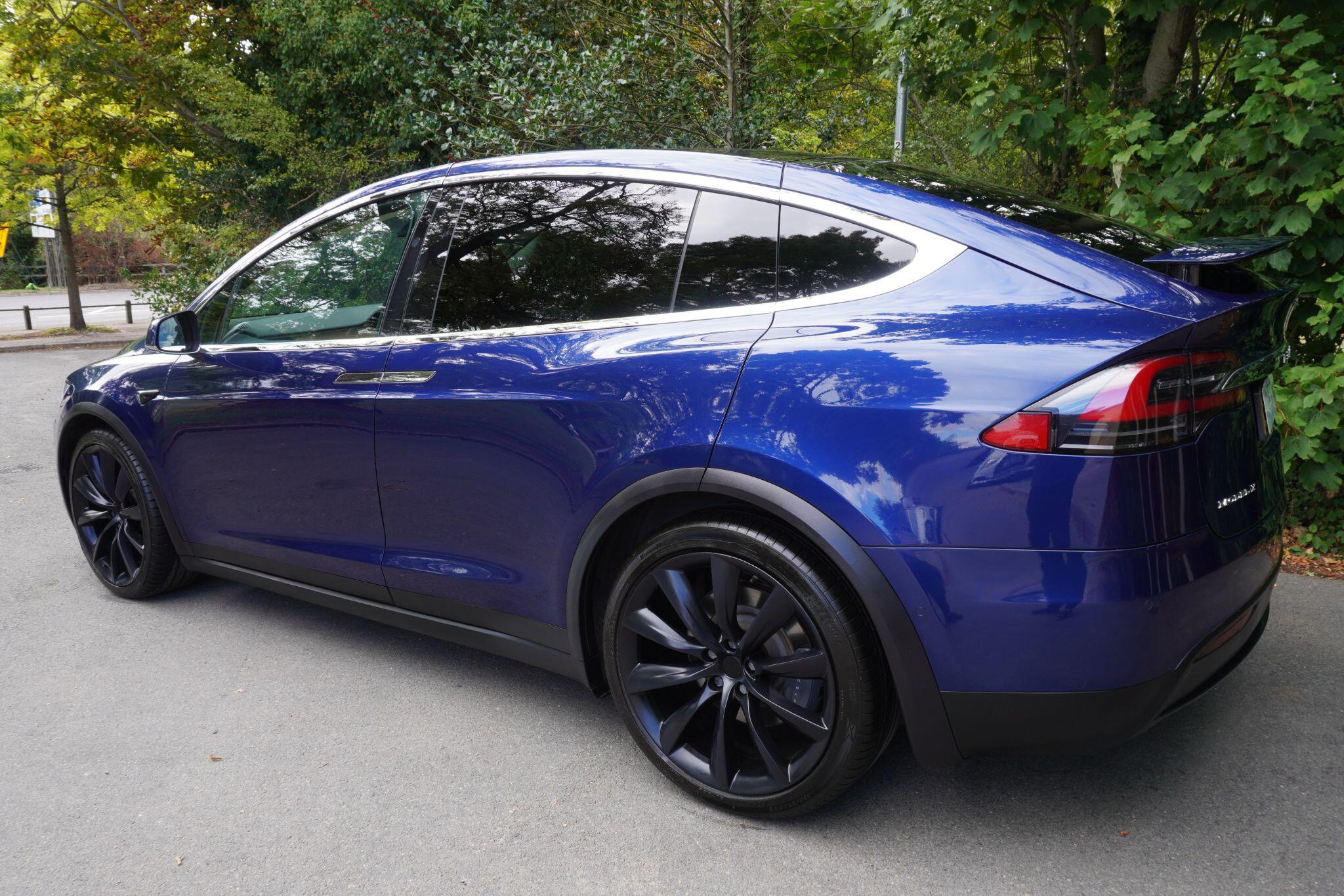 Tesla Model X view 5