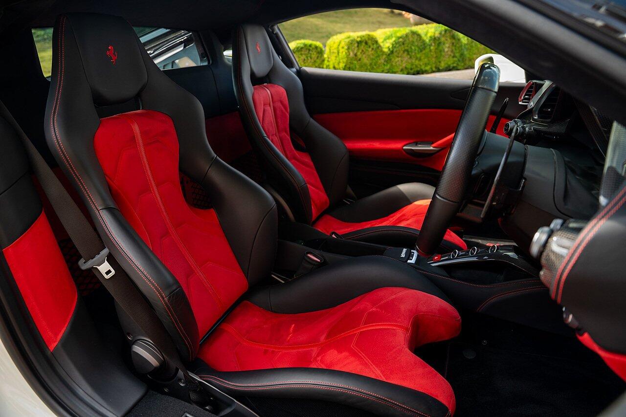 Ferrari 488 view 41