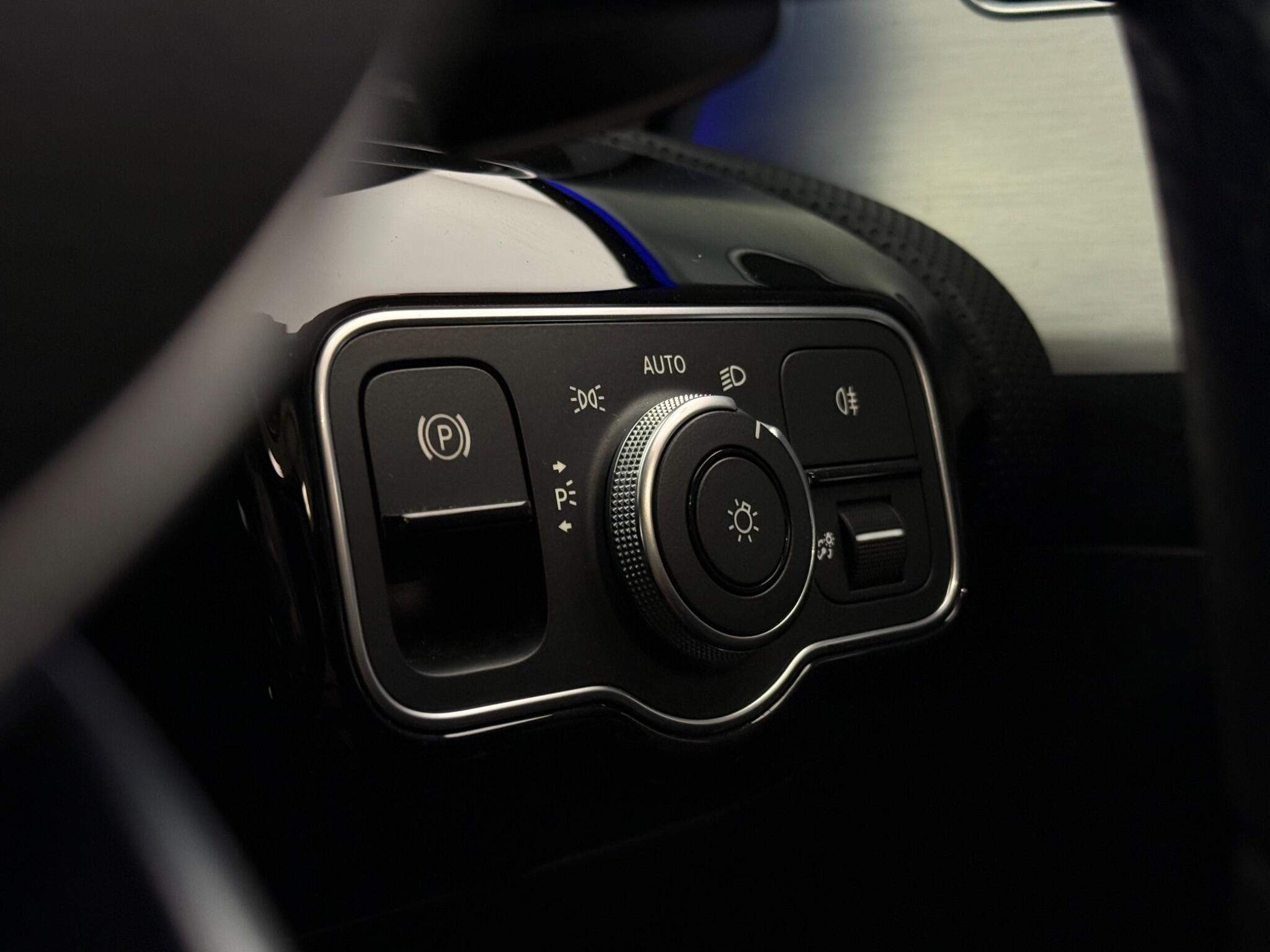 Mercedes-Benz A-Class view 19