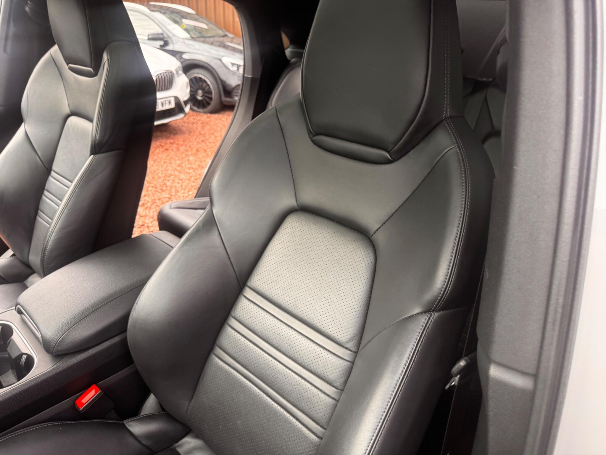 Porsche Cayenne view 63