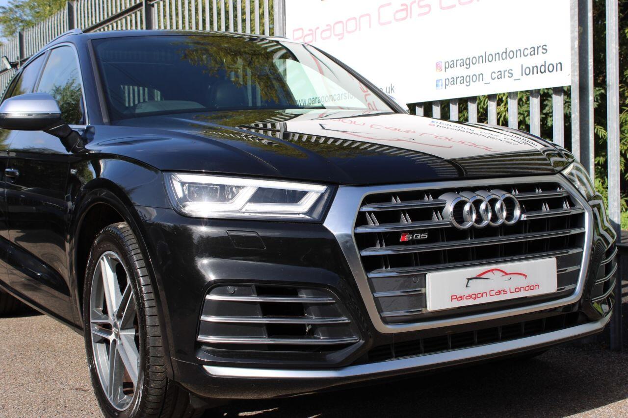Audi SQ5 view 61