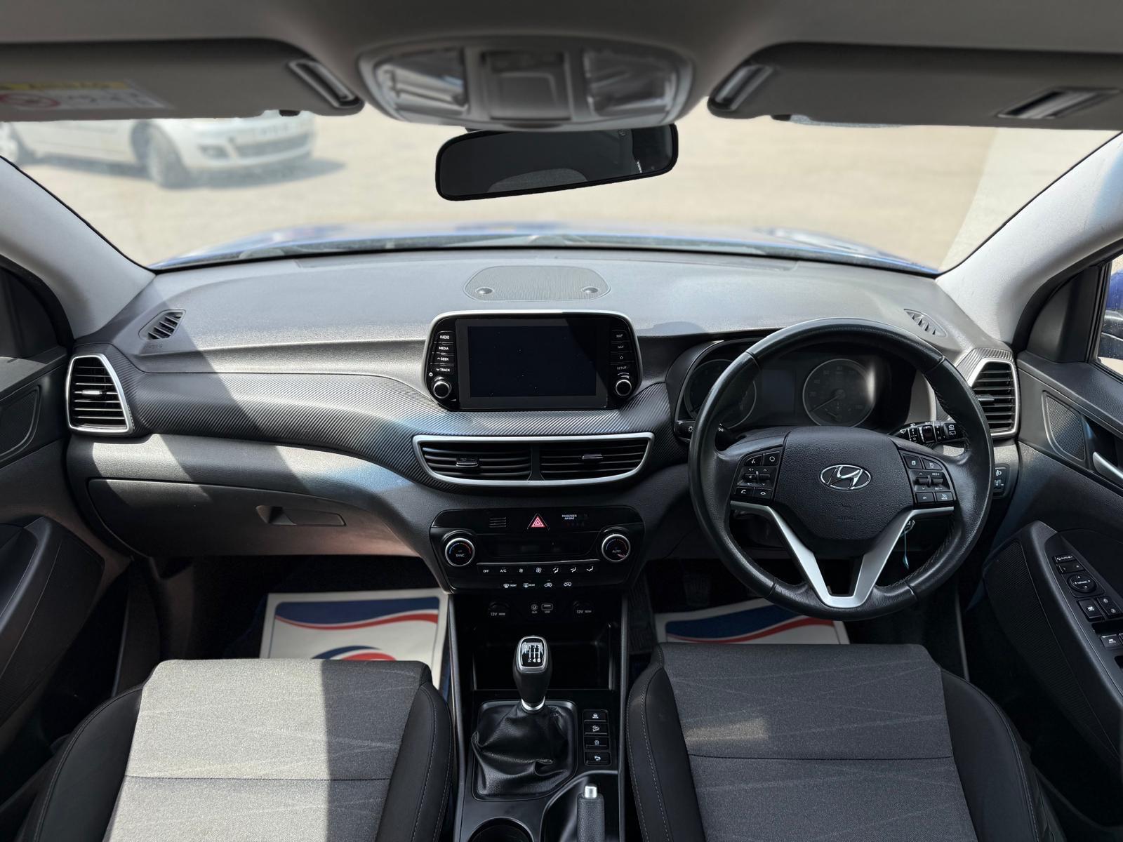 Hyundai Tucson view 24