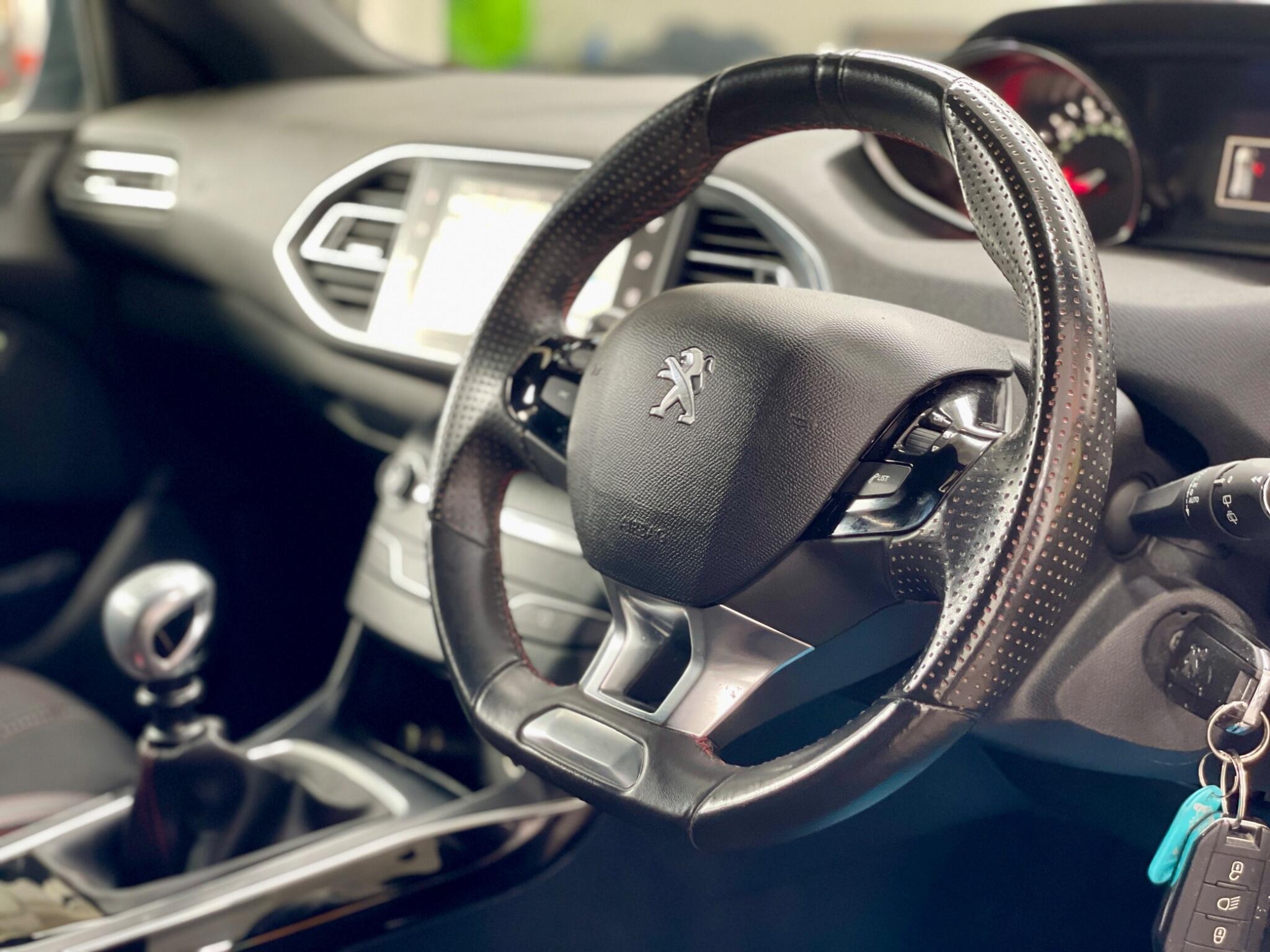 Peugeot 308 view 38