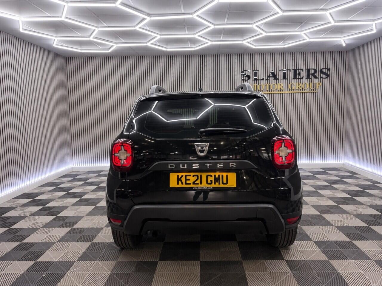 Dacia Duster view 30