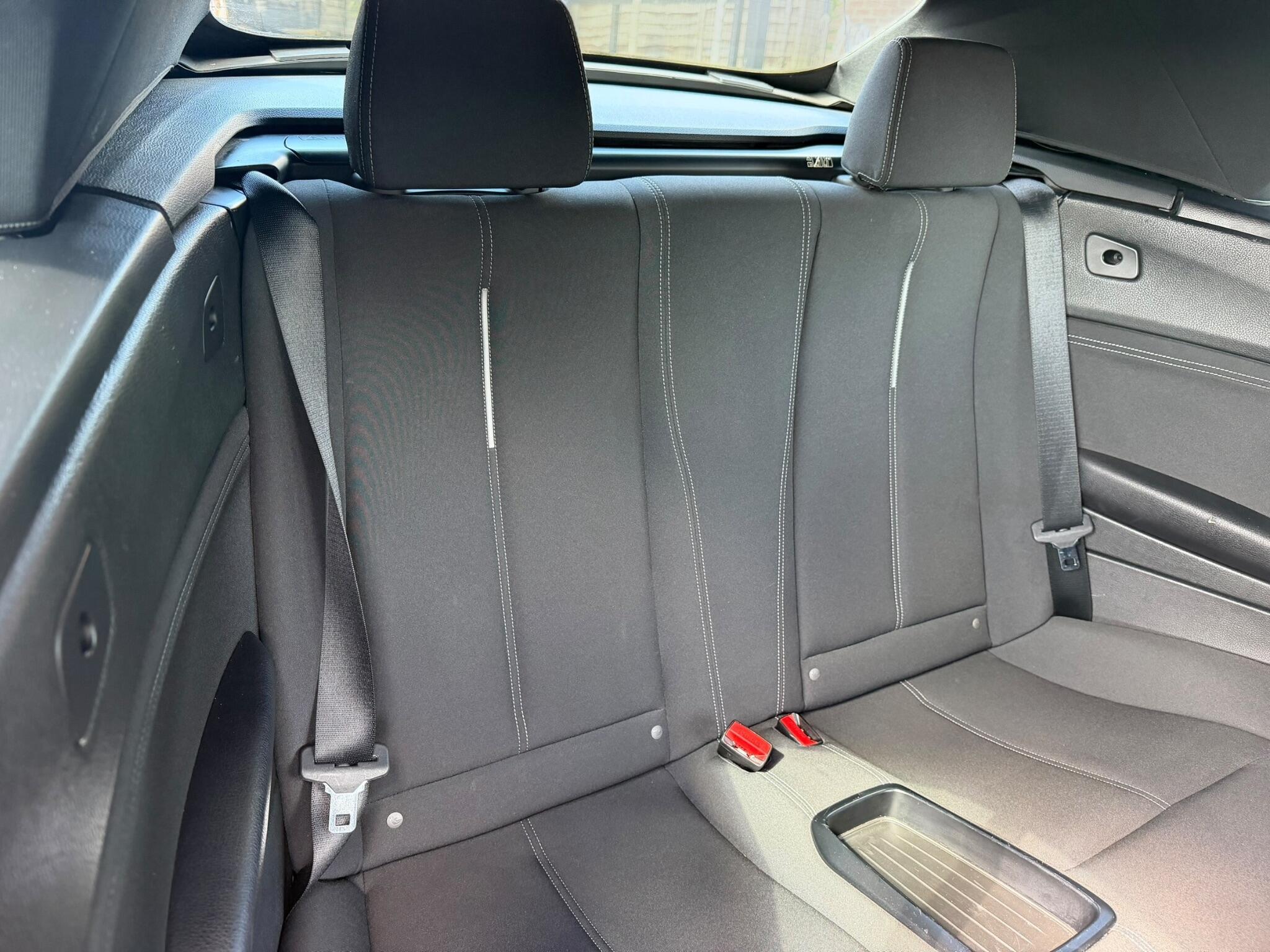 BMW 2 Series view 7