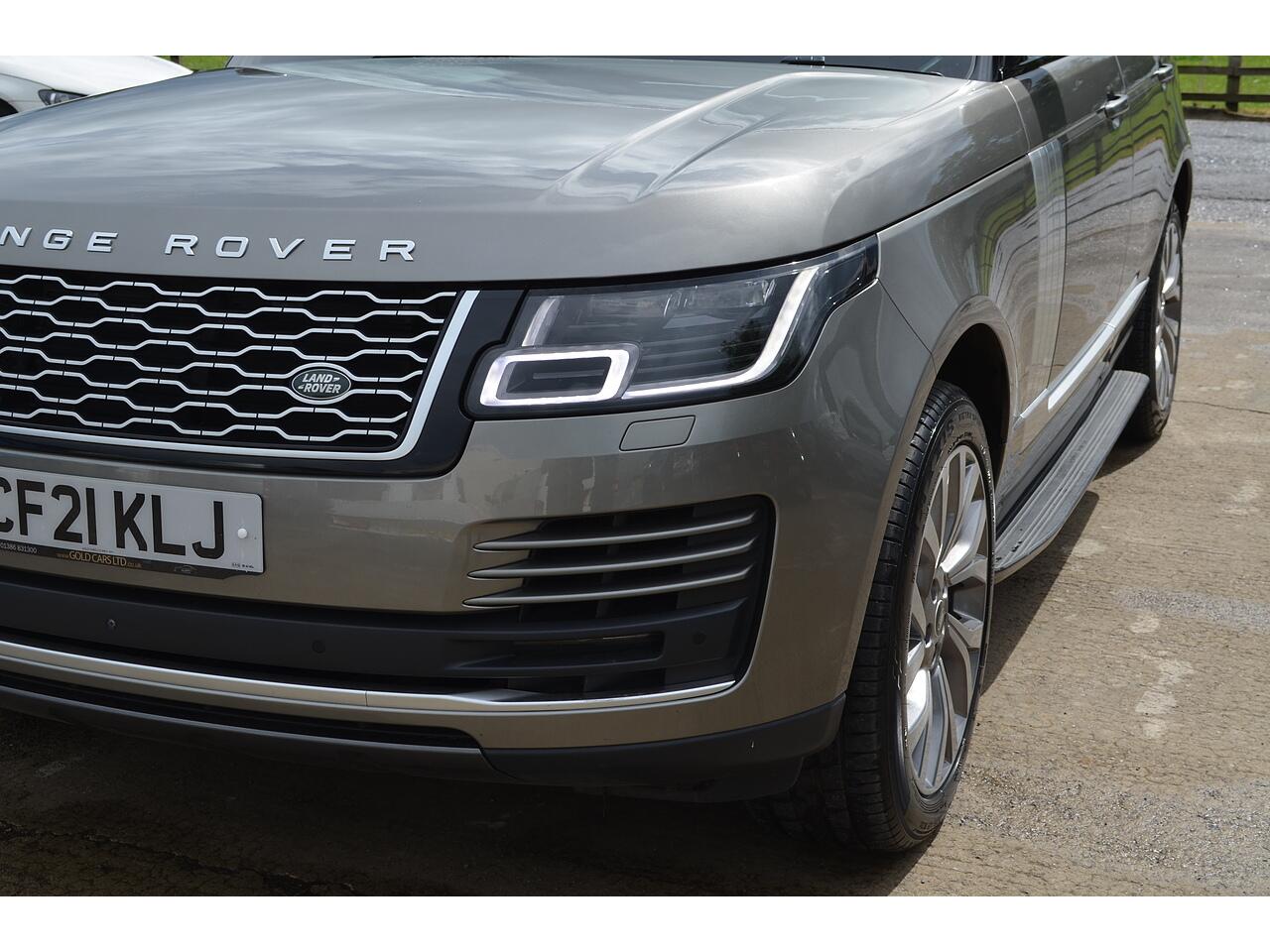 Land Rover Range Rover view 38