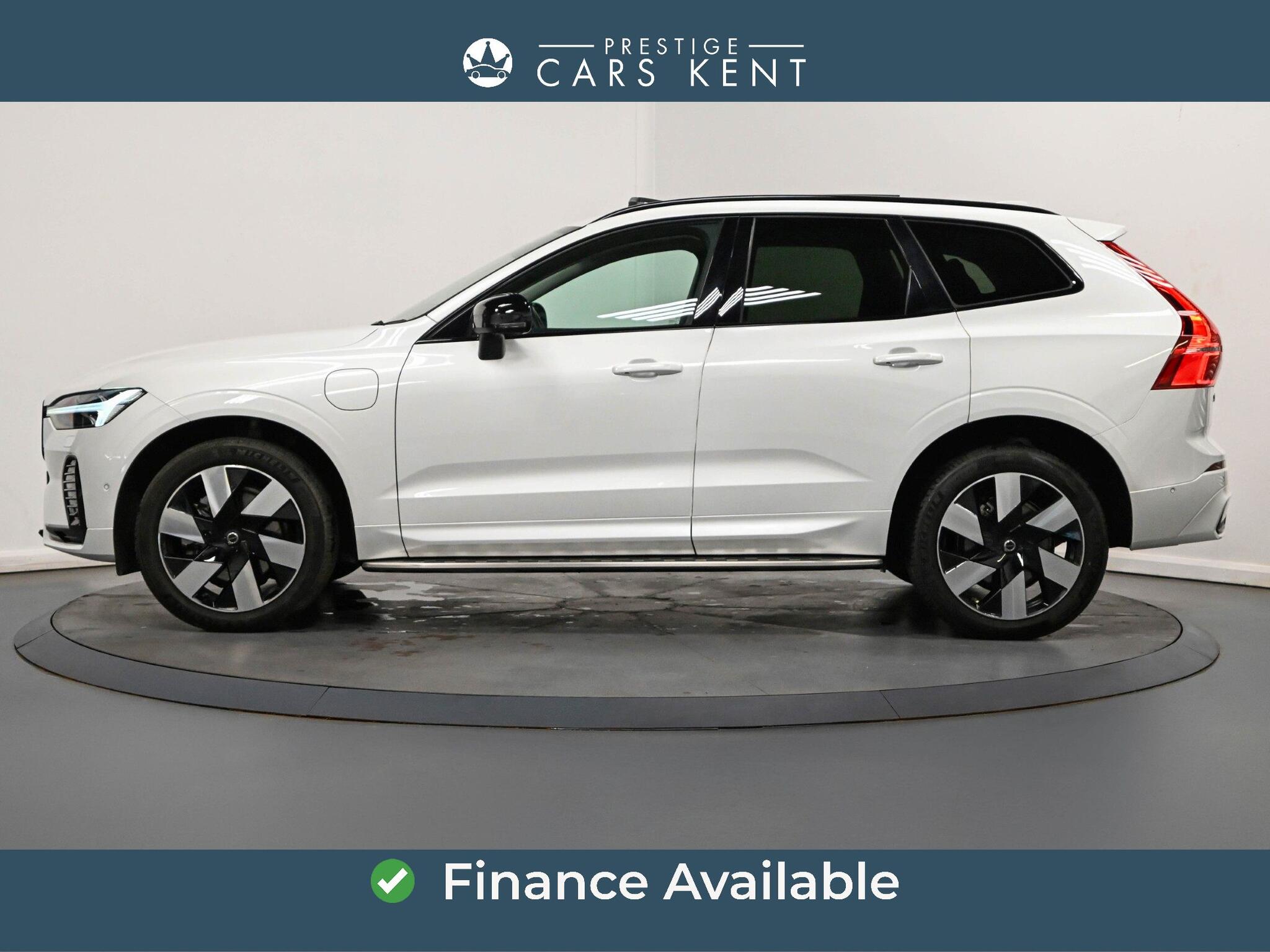 Volvo XC60 view 4