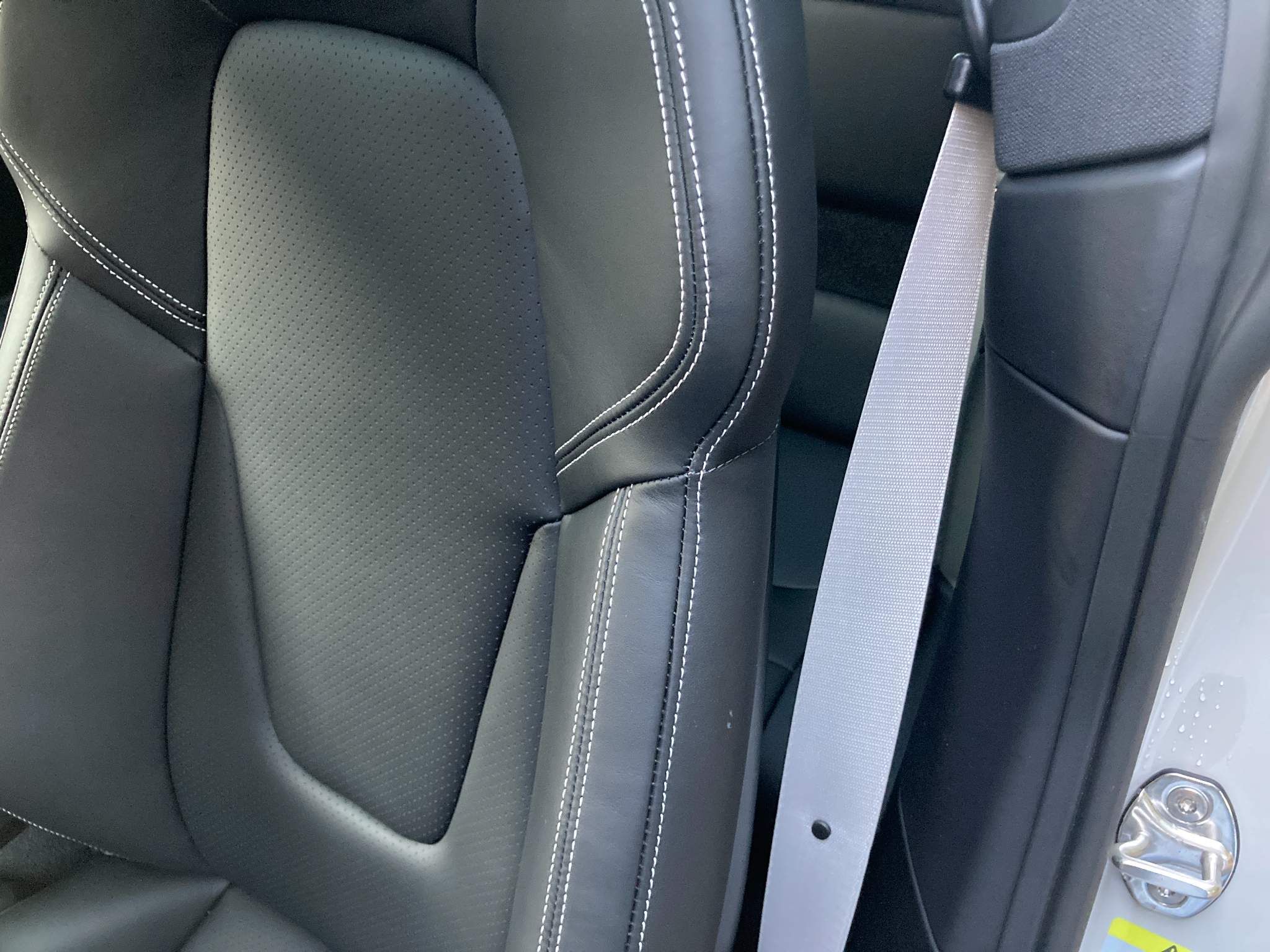 Porsche 911 view 33