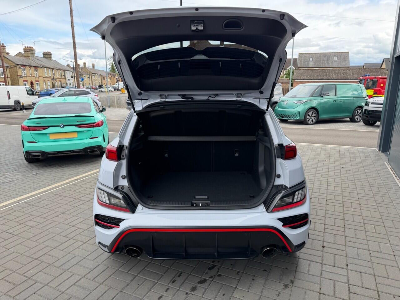 Hyundai Kona view 21