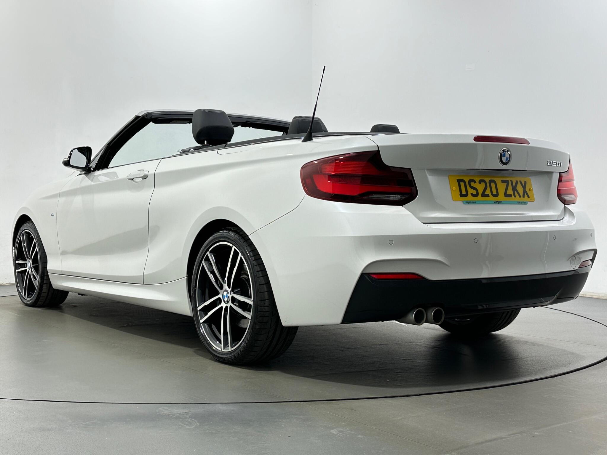 BMW 2 Series view 43