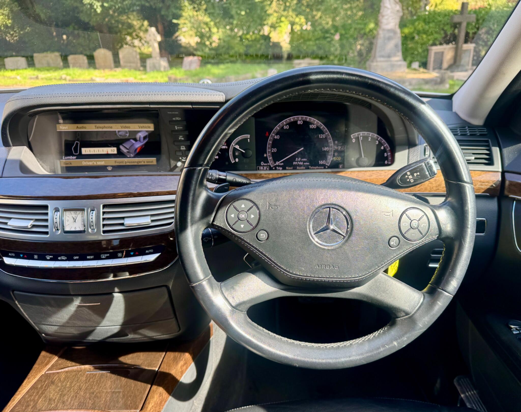 Mercedes-Benz S-Class view 62