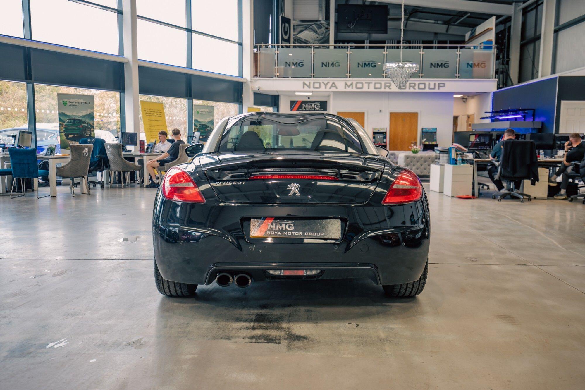 Peugeot RCZ view 26