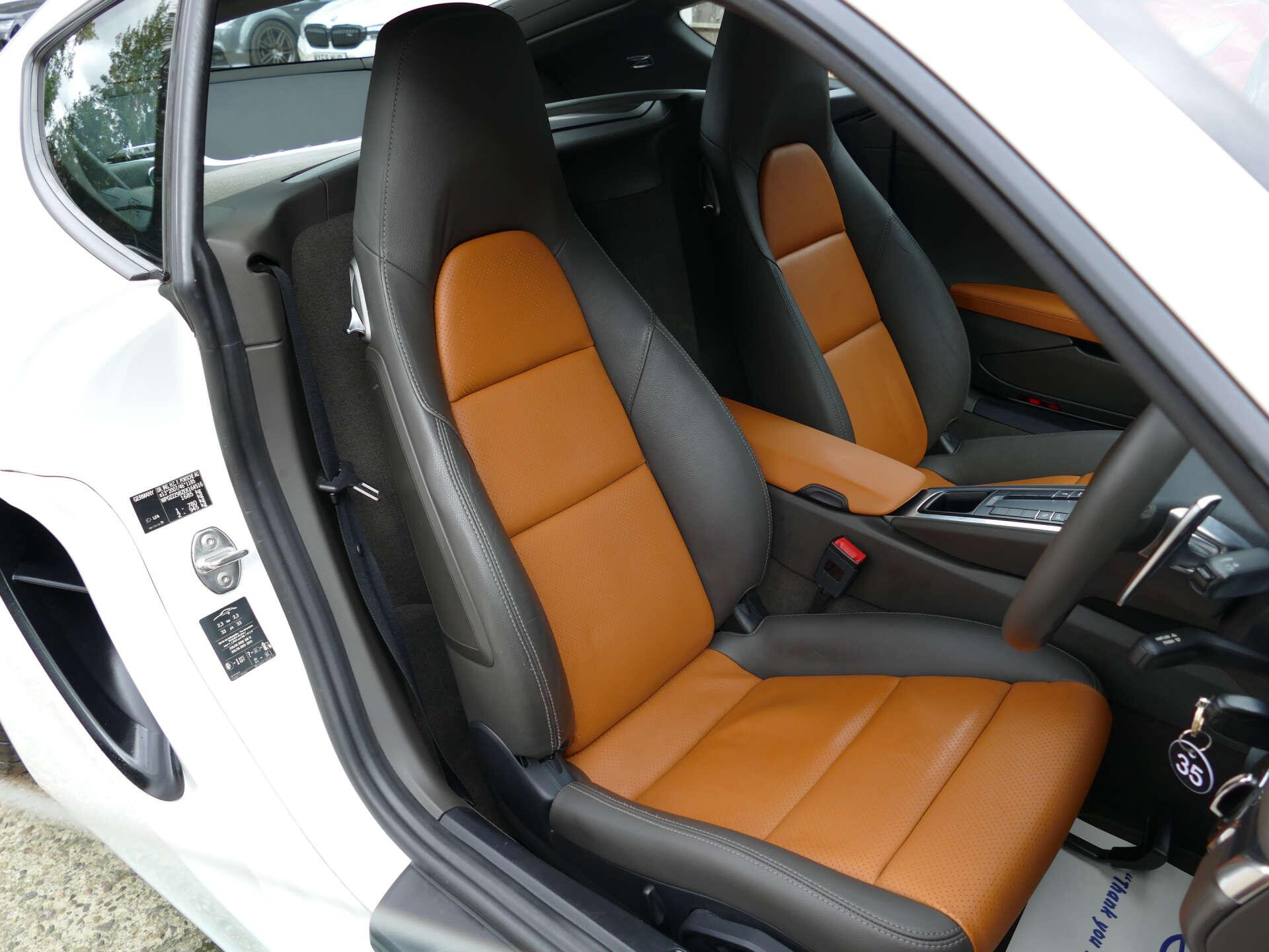 Porsche Cayman view 26