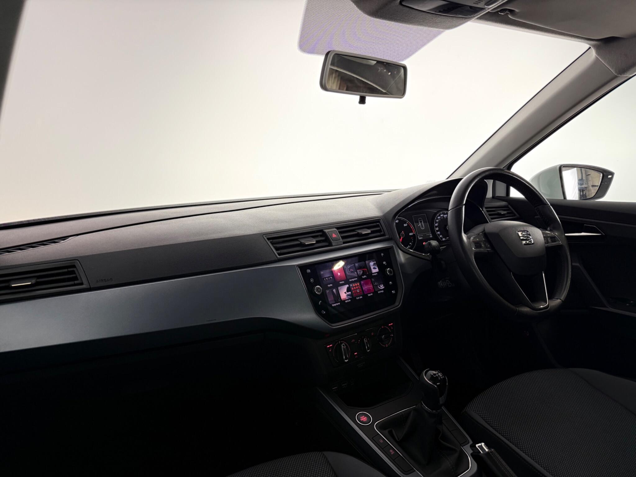 SEAT Arona view 4