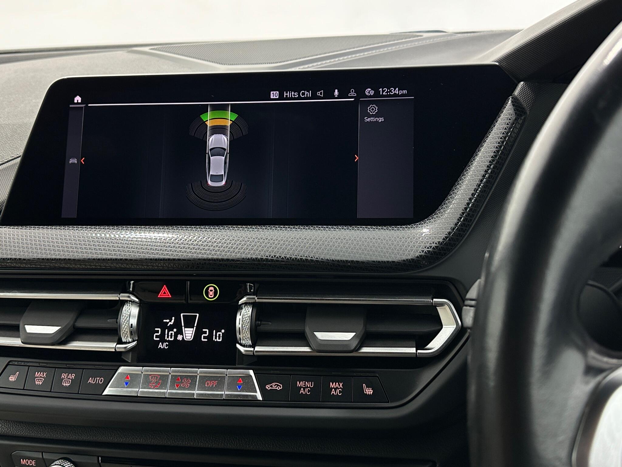 BMW 2 Series view 25