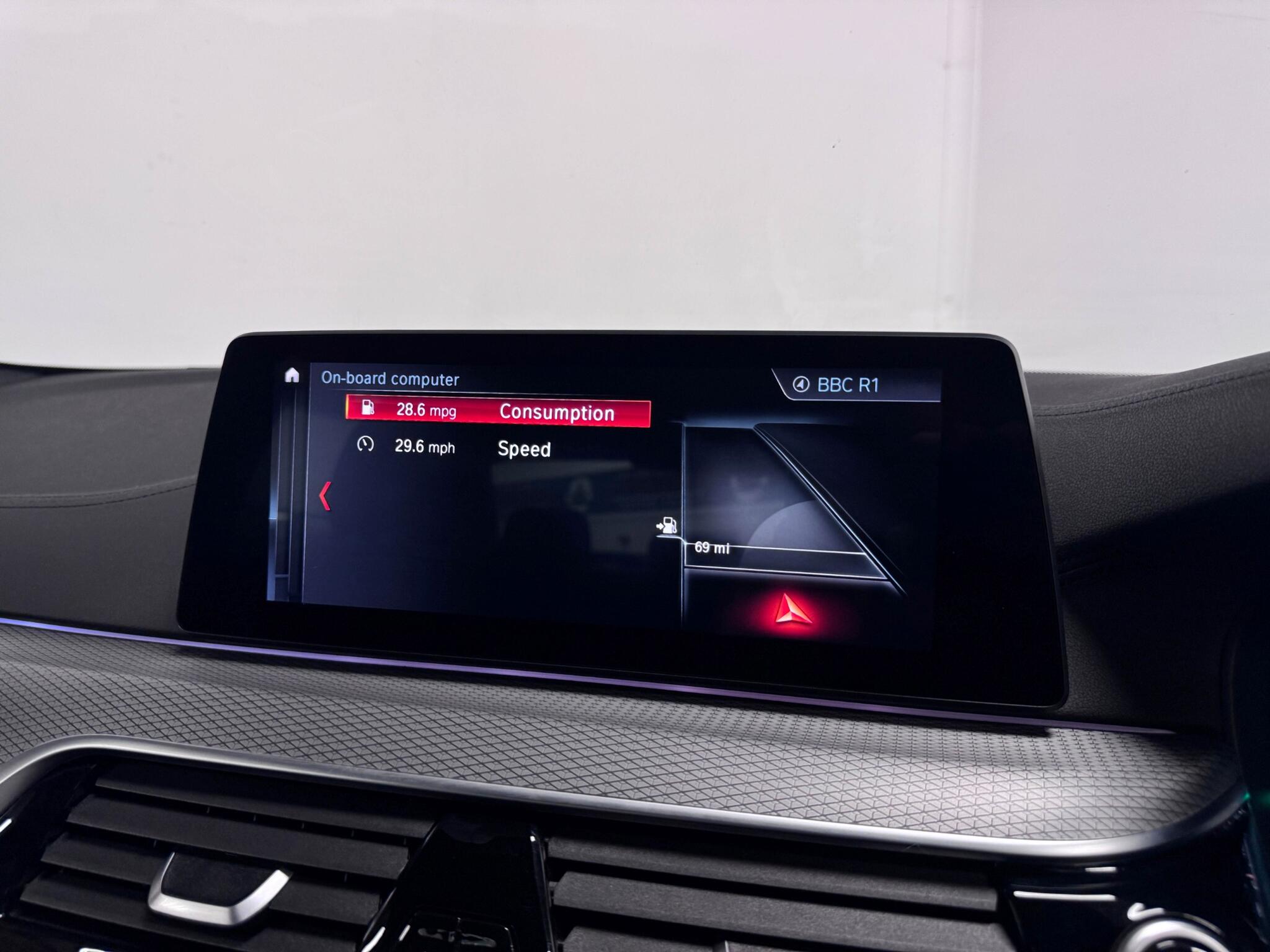 BMW 5 Series view 50