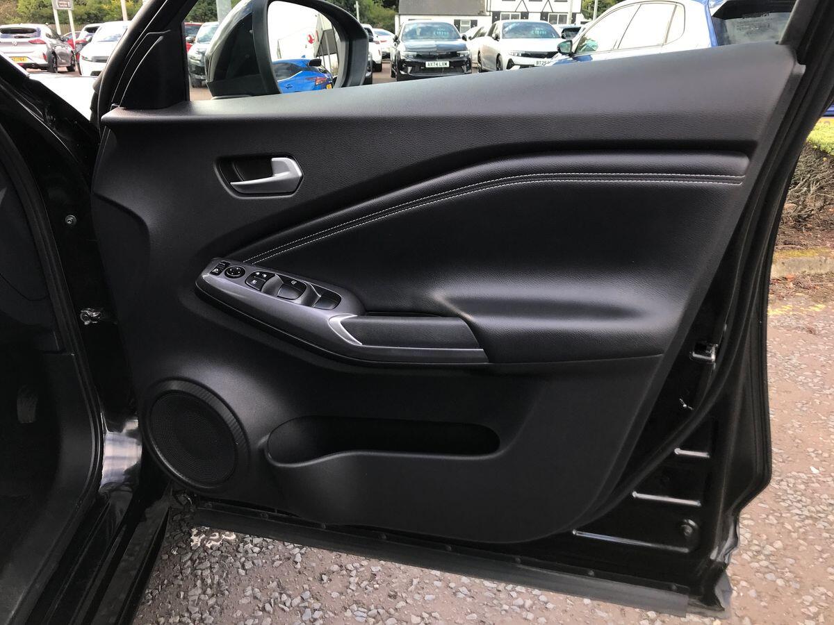 Nissan Juke view 16