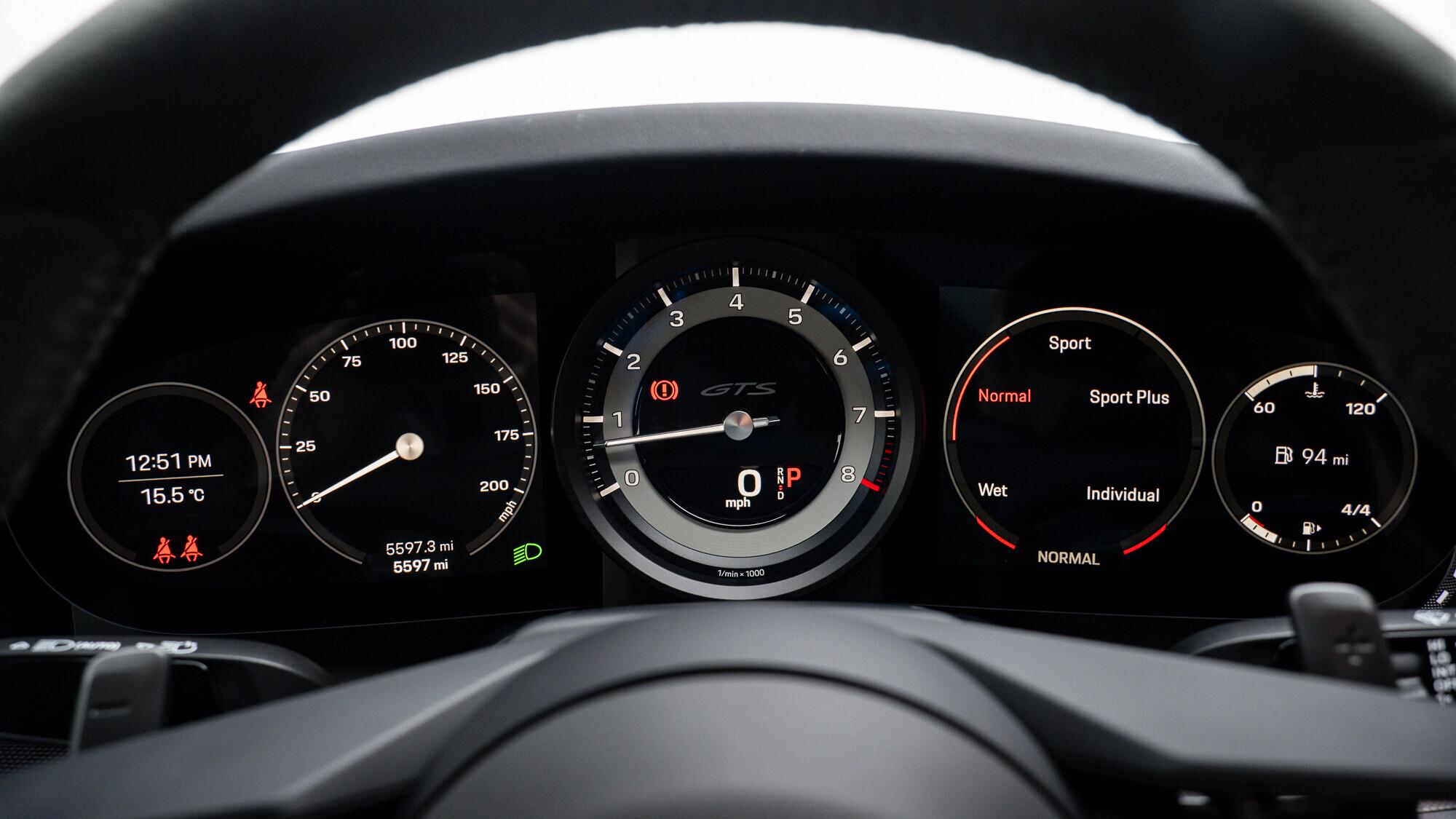 Porsche 911 view 41