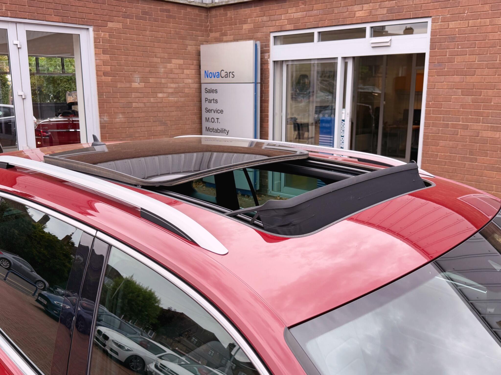 Volkswagen Tiguan view 53