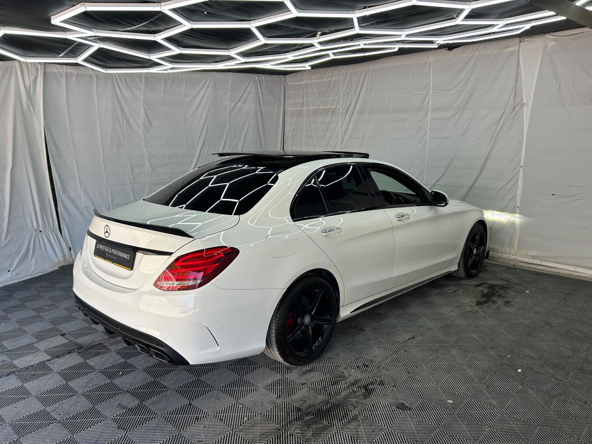 Mercedes-Benz C Class view 8
